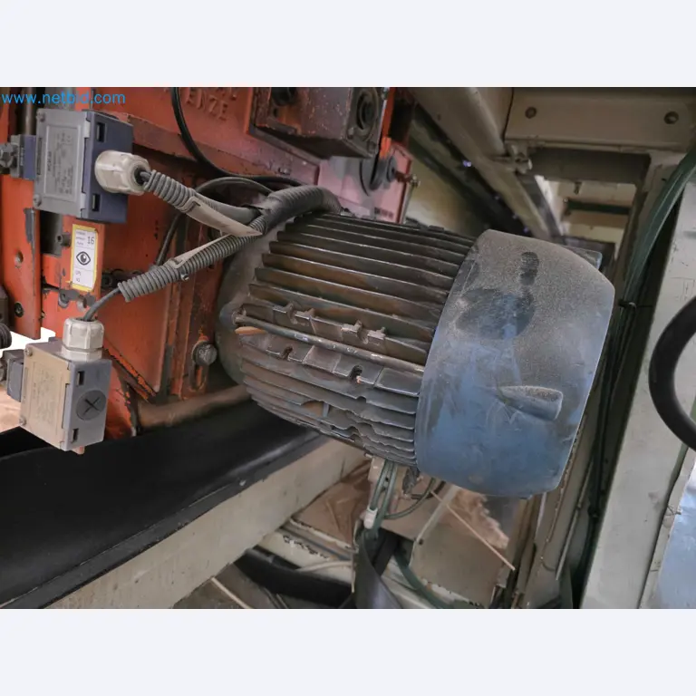 Likvidace podniku - Použité balicí stroje na balení ovoce a zeleniny (výrobní linka MDF)-25