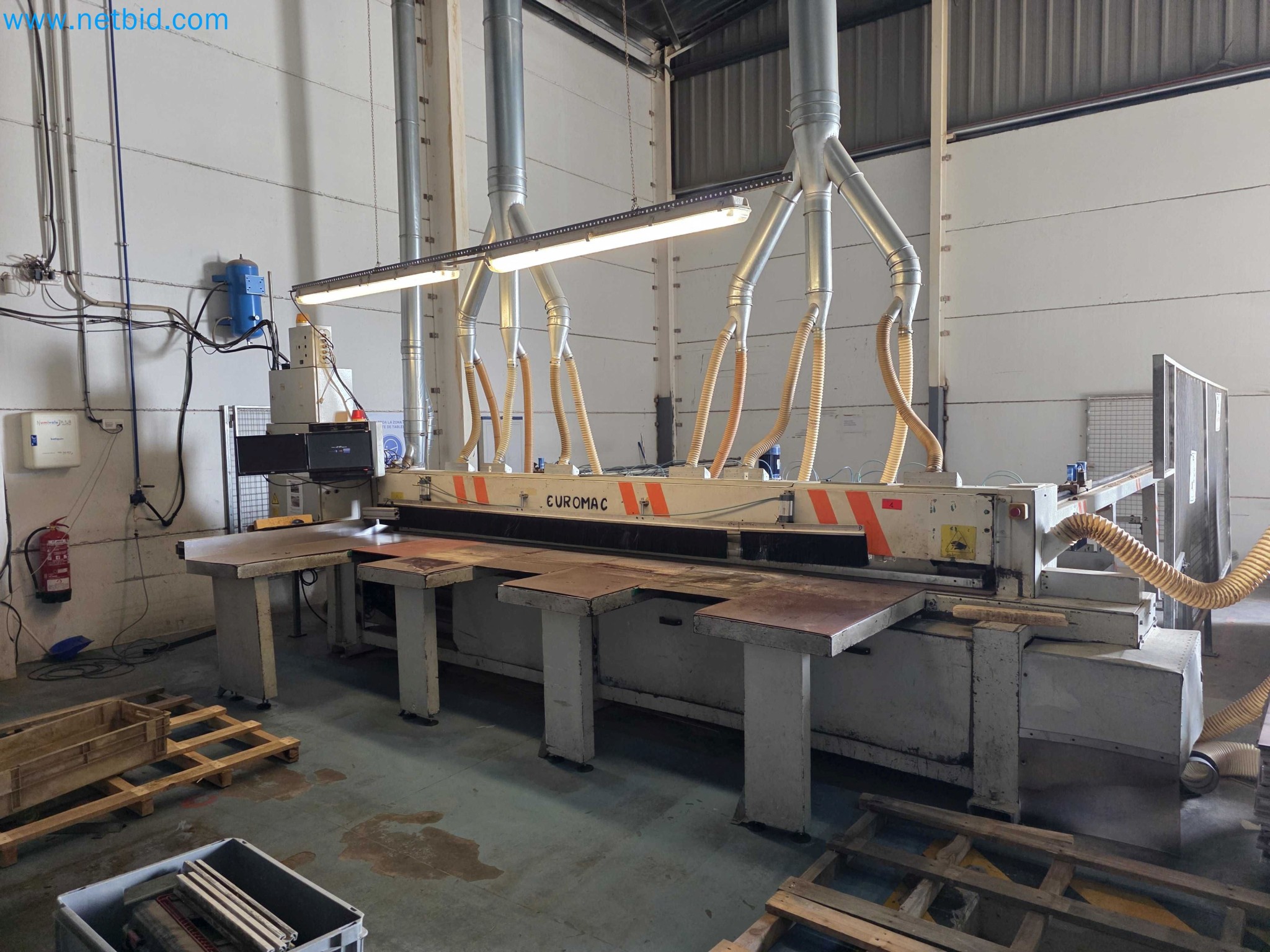 Likvidace podniku - Použité balicí stroje na balení ovoce a zeleniny (výrobní linka MDF)-2