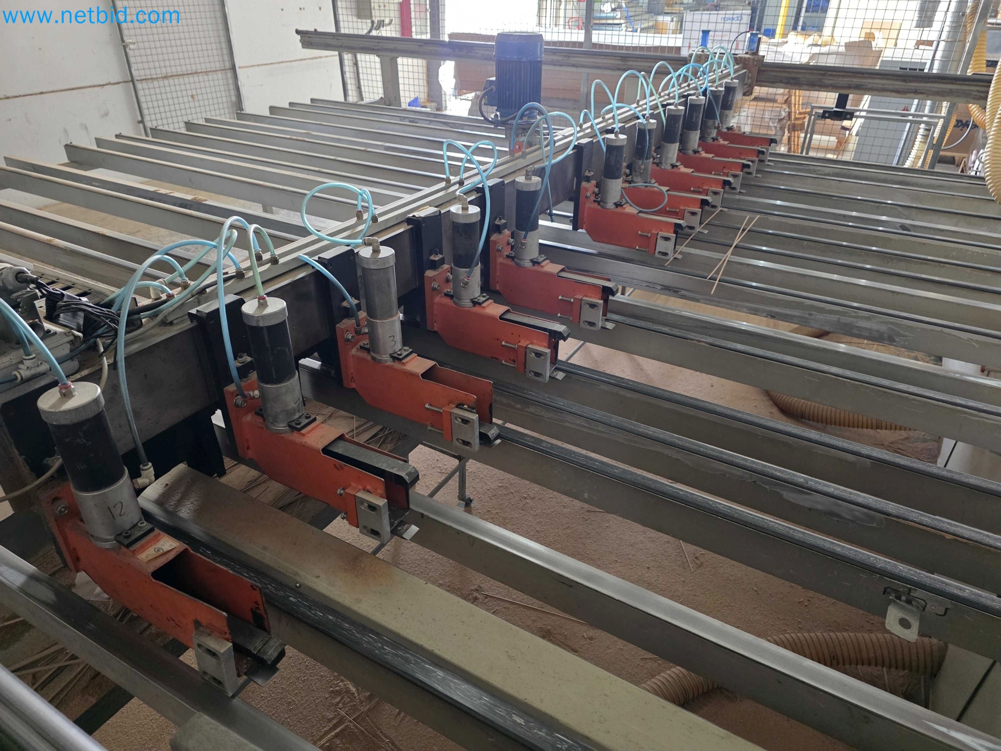 Likvidace podniku - Použité balicí stroje na balení ovoce a zeleniny (výrobní linka MDF)-8