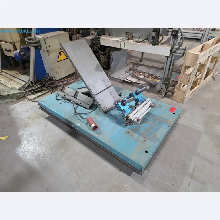 Likvidace podniku - Použité balicí stroje na balení ovoce a zeleniny (výrobní linka MDF)-1