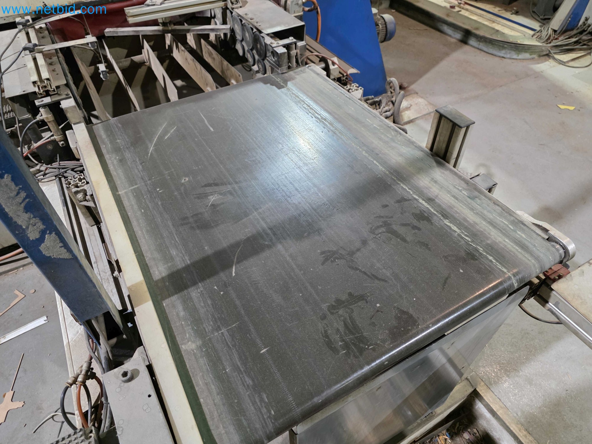 Likvidace podniku - Použité balicí stroje na balení ovoce a zeleniny (výrobní linka MDF)-4