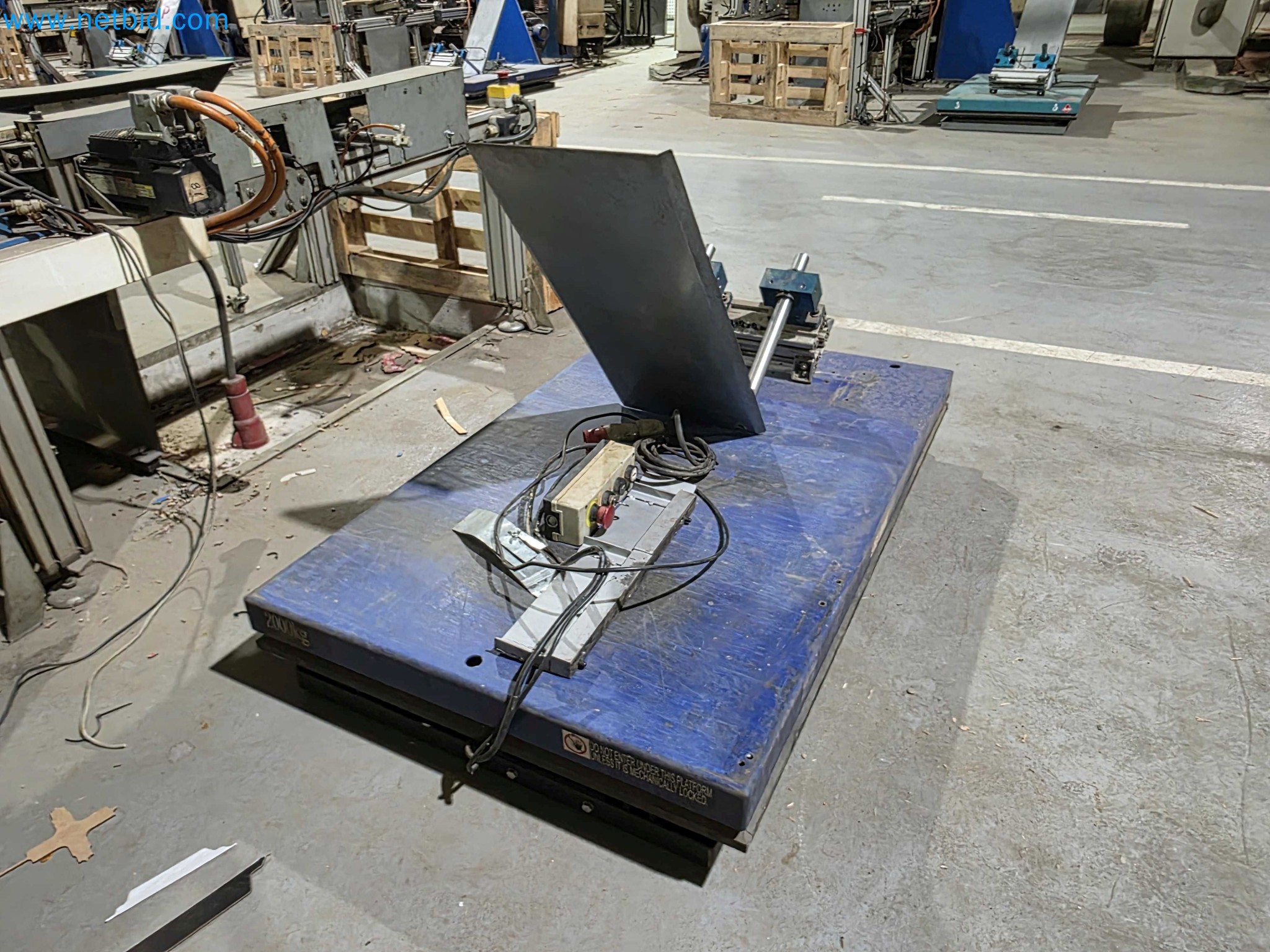 Likvidace podniku - Použité balicí stroje na balení ovoce a zeleniny (výrobní linka MDF)-5