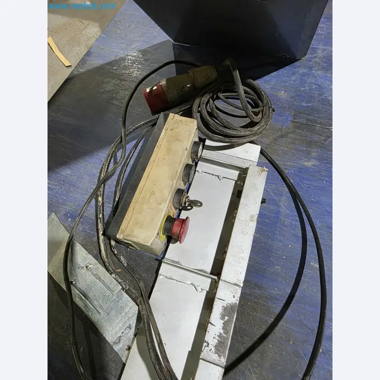 Likvidace podniku - Použité balicí stroje na balení ovoce a zeleniny (výrobní linka MDF)-7