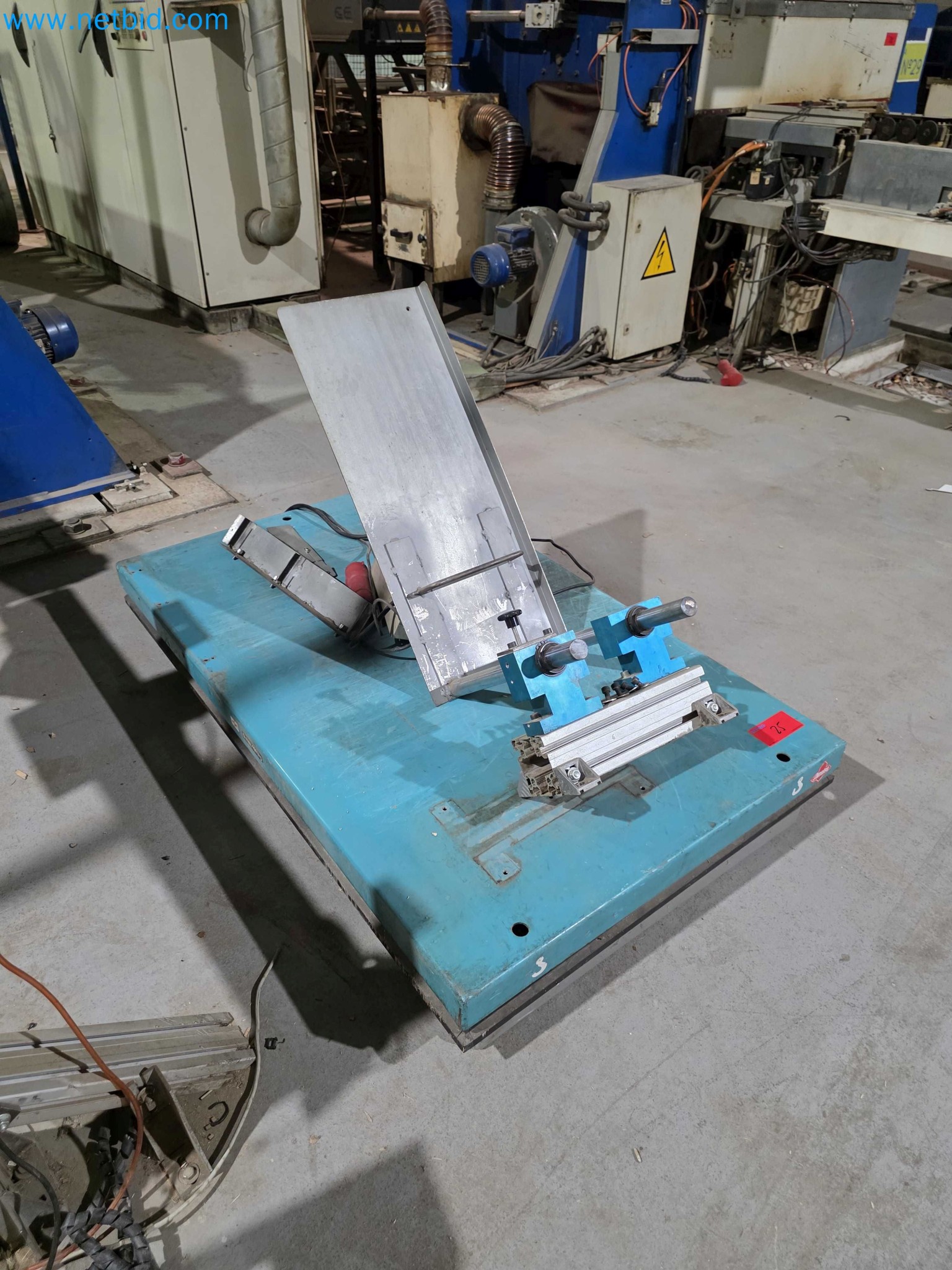 Likvidace podniku - Použité balicí stroje na balení ovoce a zeleniny (výrobní linka MDF)-2