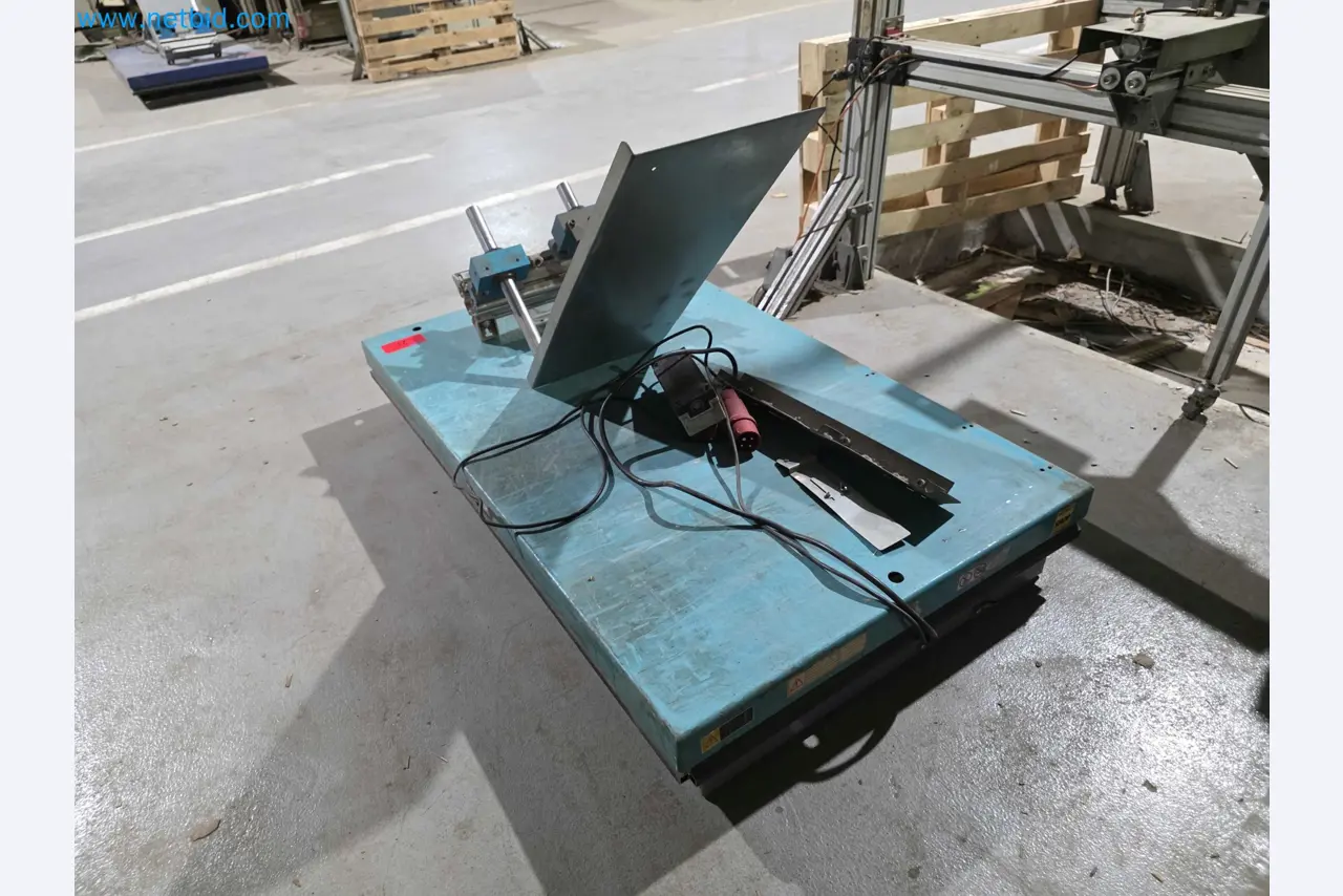 Likvidace podniku - Použité balicí stroje na balení ovoce a zeleniny (výrobní linka MDF)-4