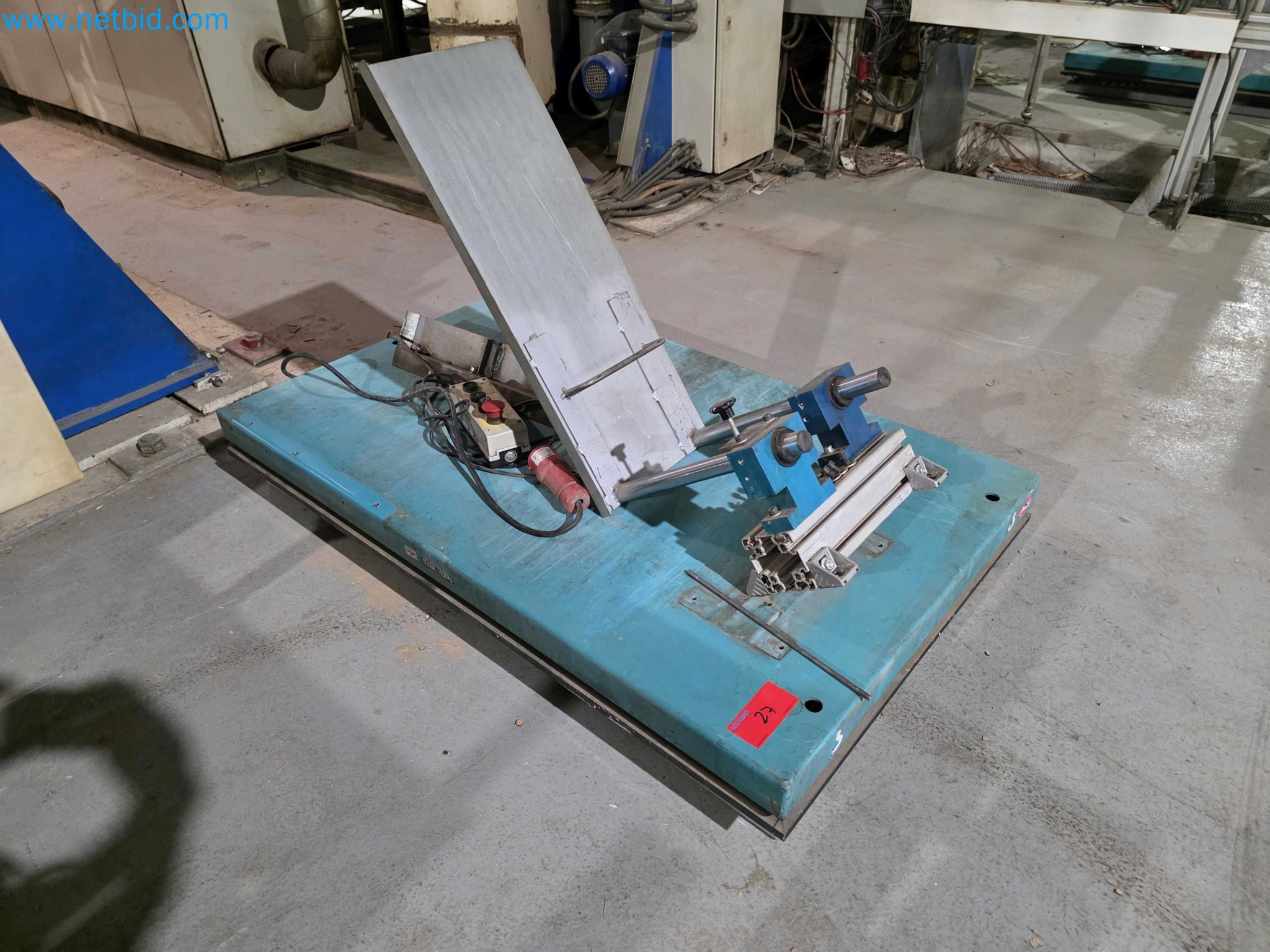 Liquidação de empresas - Máquinas de embalagem usadas para embalagem de frutas e legumes (linha de produção de MDF)-1