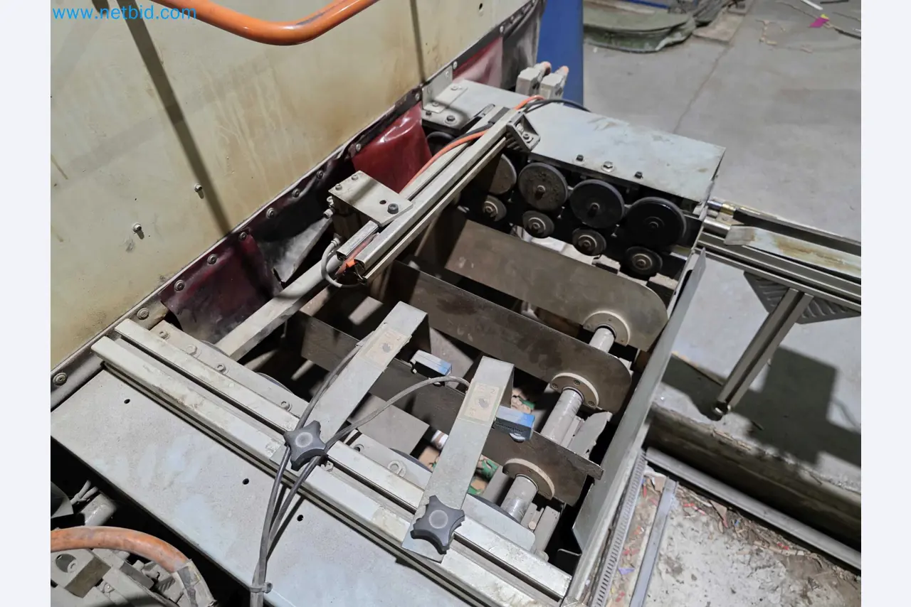 Liquidação de empresas - Máquinas de embalagem usadas para embalagem de frutas e legumes (linha de produção de MDF)-5