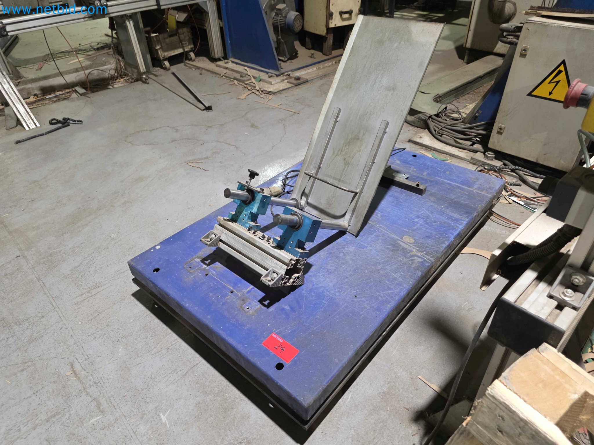 Liquidação de empresas - Máquinas de embalagem usadas para embalagem de frutas e legumes (linha de produção de MDF)-1