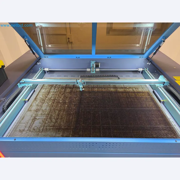 Liquidação de empresas - Máquinas de embalagem usadas para embalagem de frutas e legumes (linha de produção de MDF)-11