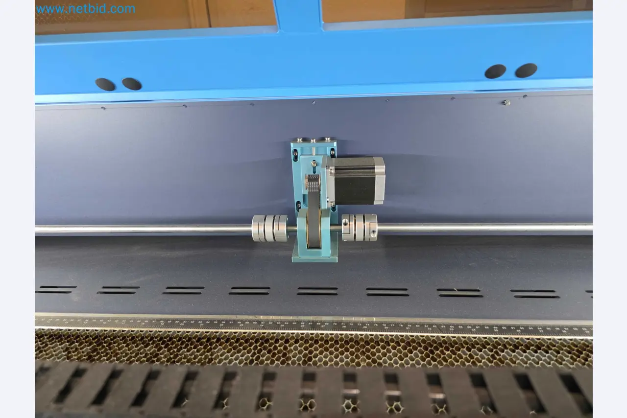 Liquidação de empresas - Máquinas de embalagem usadas para embalagem de frutas e legumes (linha de produção de MDF)-13