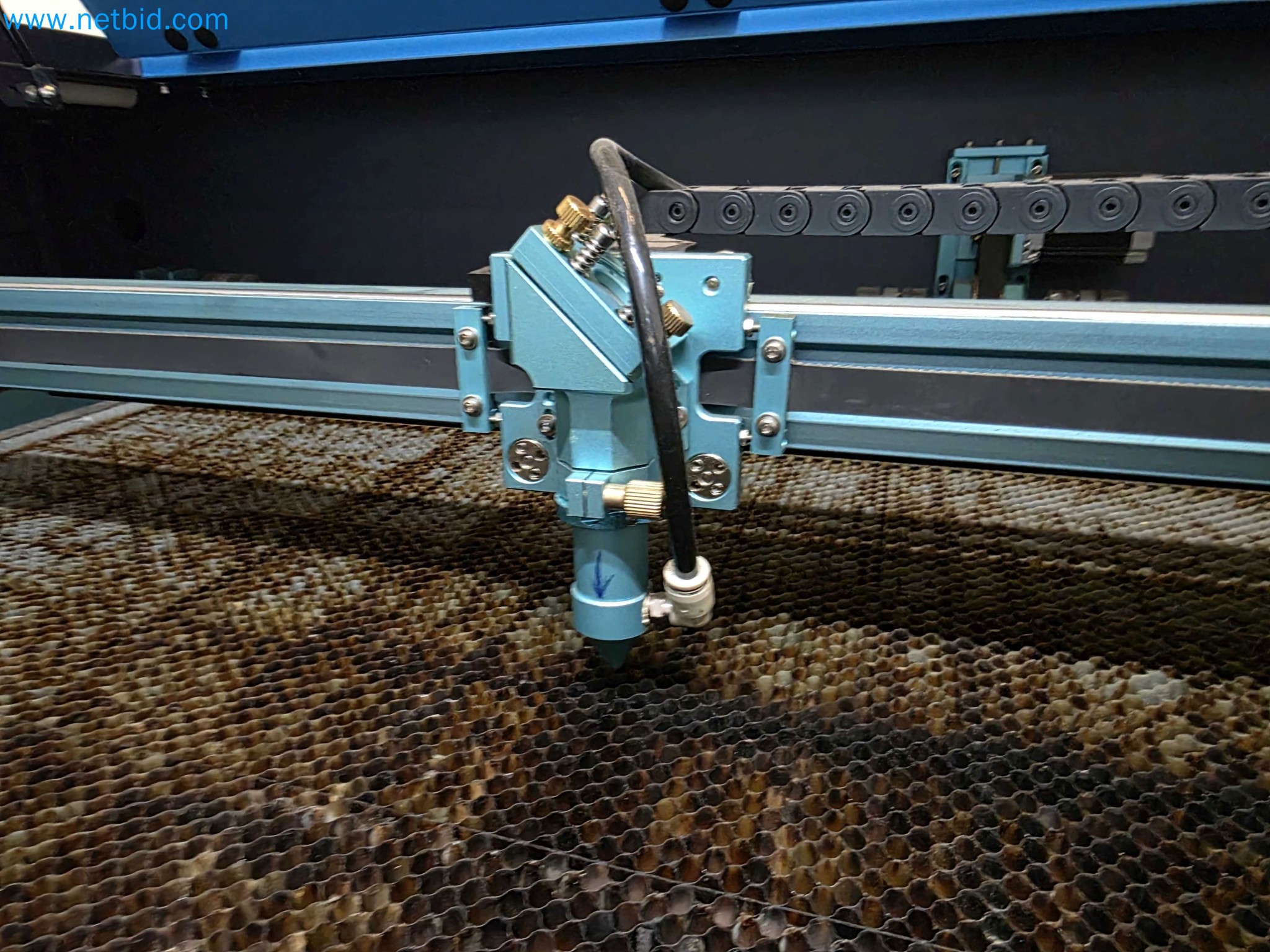 Liquidação de empresas - Máquinas de embalagem usadas para embalagem de frutas e legumes (linha de produção de MDF)-5