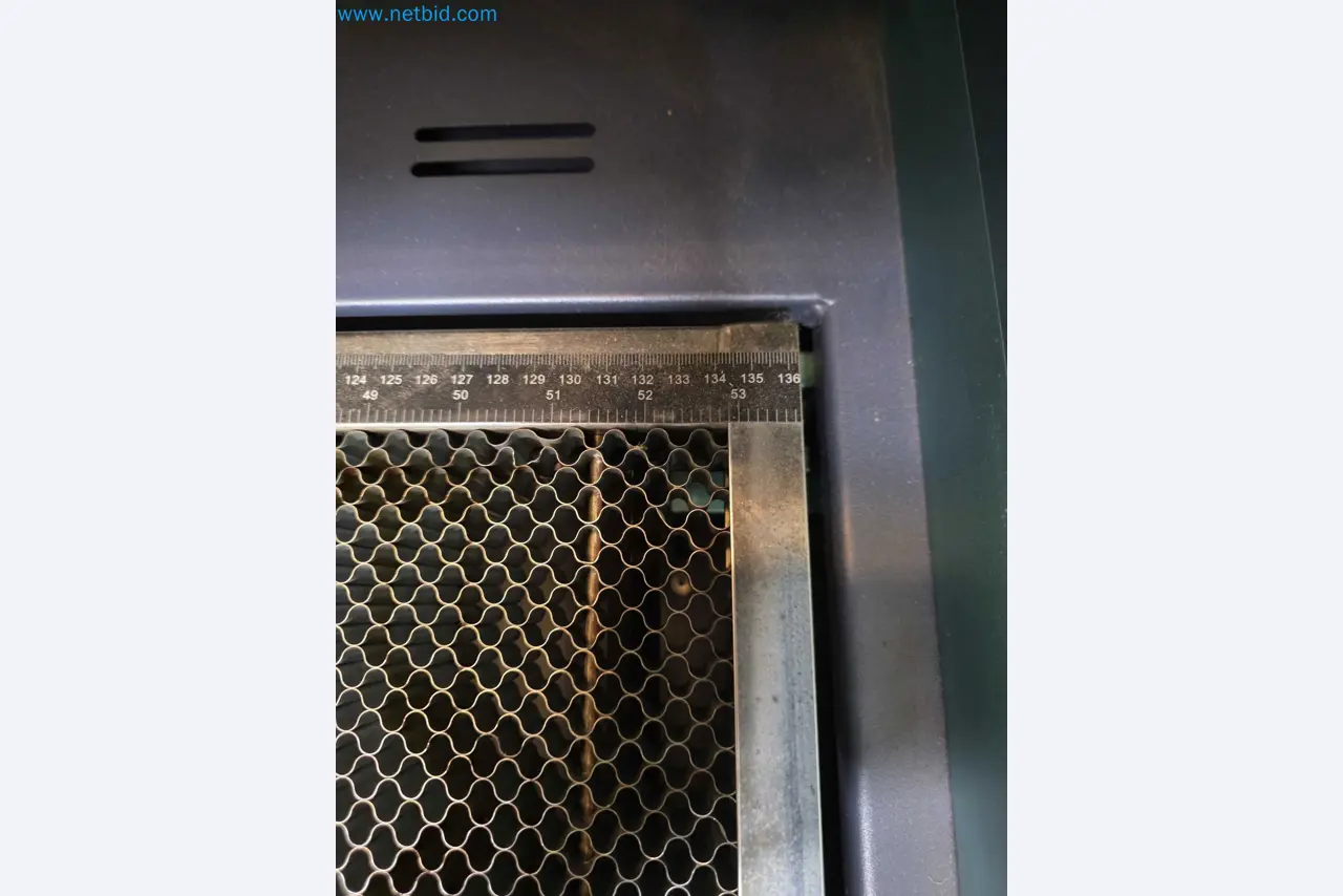 Liquidação de empresas - Máquinas de embalagem usadas para embalagem de frutas e legumes (linha de produção de MDF)-7