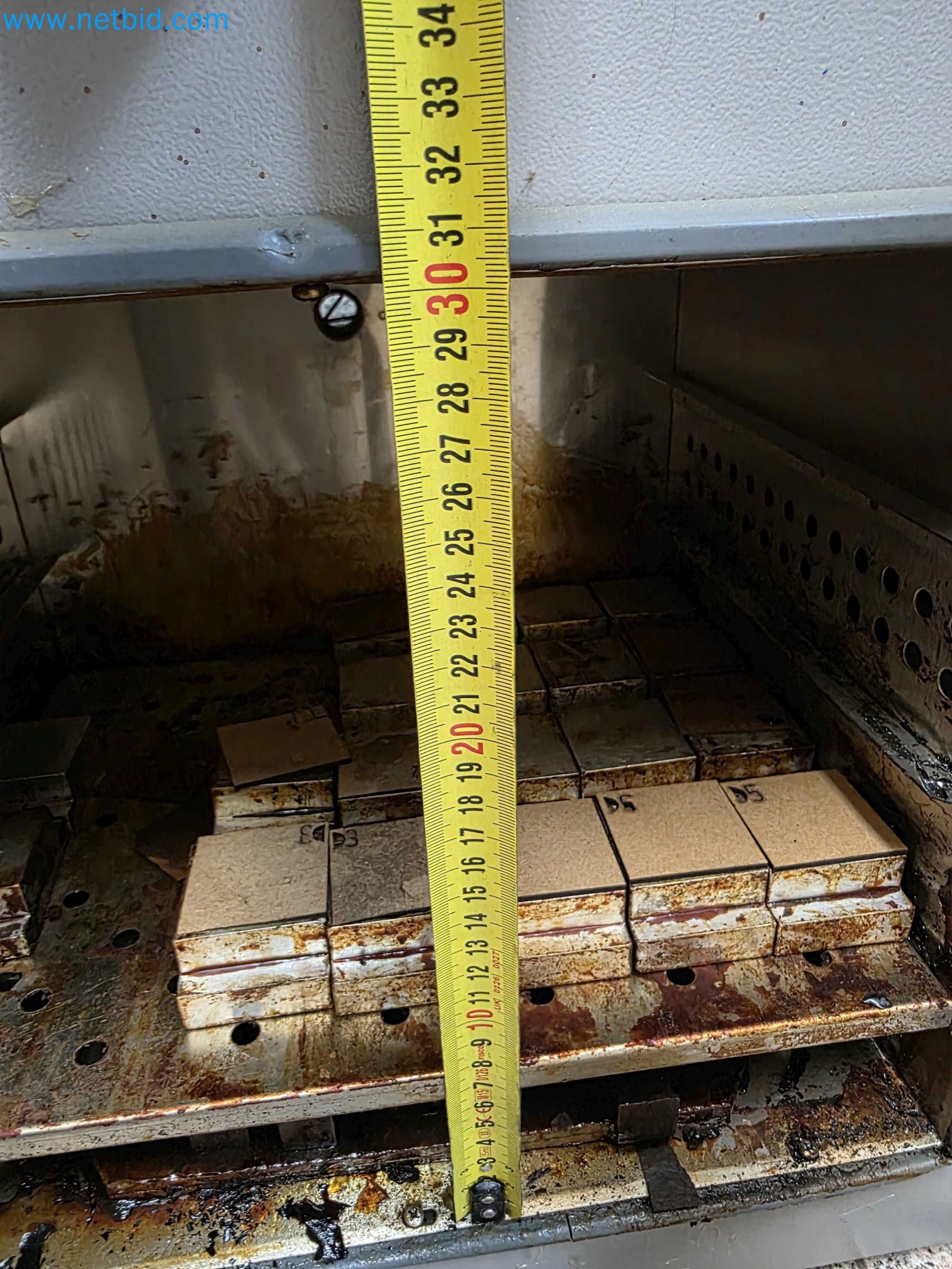 Liquidação de empresas - Máquinas de embalagem usadas para embalagem de frutas e legumes (linha de produção de MDF)-8