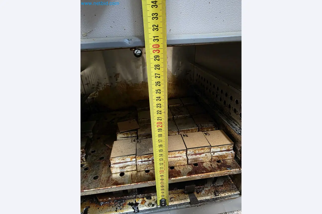 Liquidação de empresas - Máquinas de embalagem usadas para embalagem de frutas e legumes (linha de produção de MDF)-8