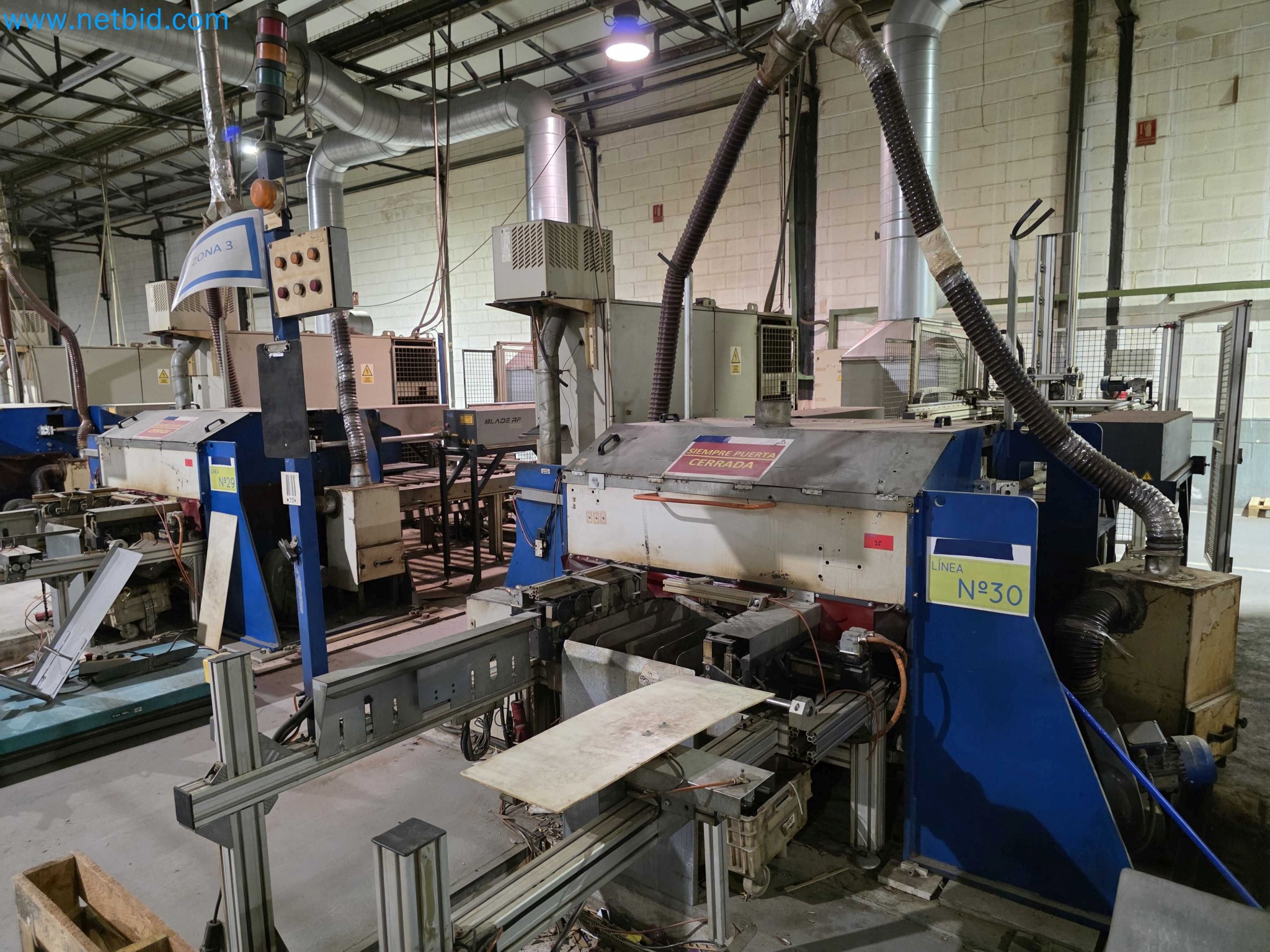 Liquidação de empresas - Máquinas de embalagem usadas para embalagem de frutas e legumes (linha de produção de MDF)-1