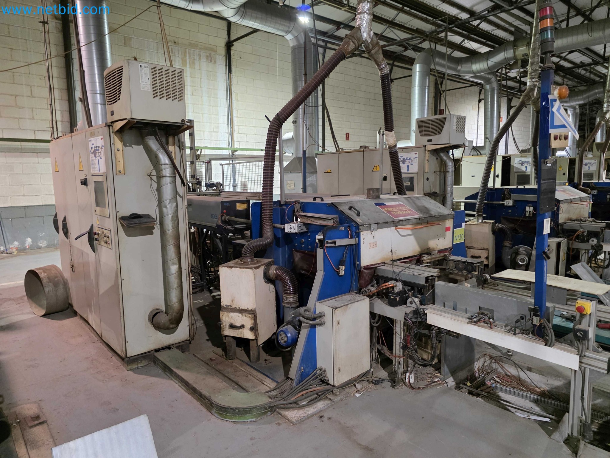 Liquidação de empresas - Máquinas de embalagem usadas para embalagem de frutas e legumes (linha de produção de MDF)-2