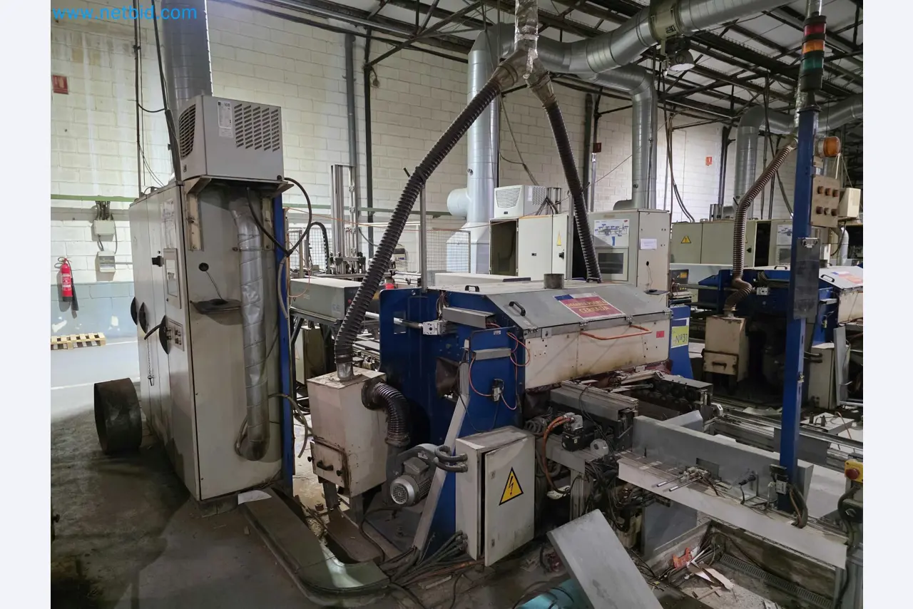 Liquidação de empresas - Máquinas de embalagem usadas para embalagem de frutas e legumes (linha de produção de MDF)-1