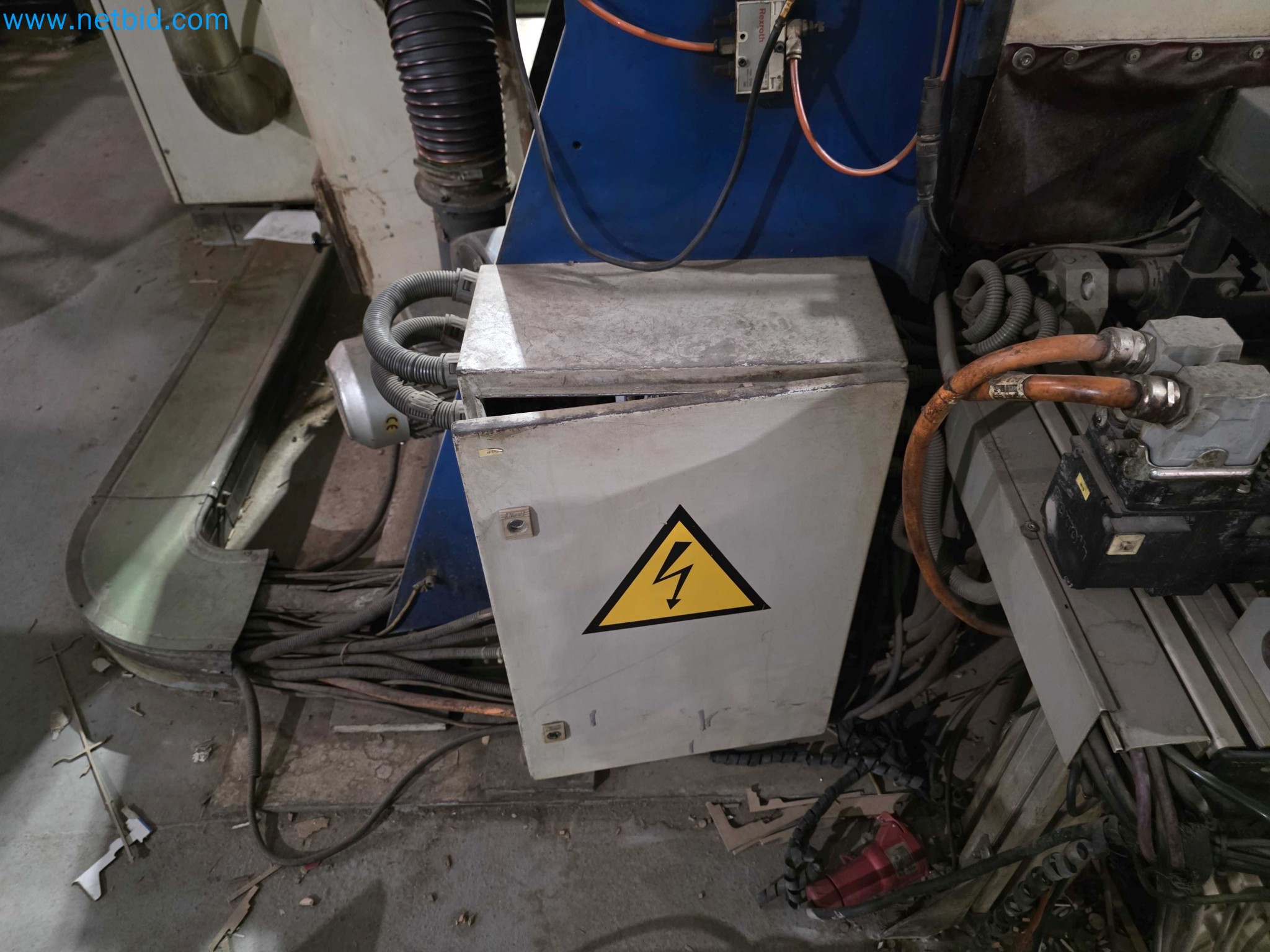 Liquidação de empresas - Máquinas de embalagem usadas para embalagem de frutas e legumes (linha de produção de MDF)-5