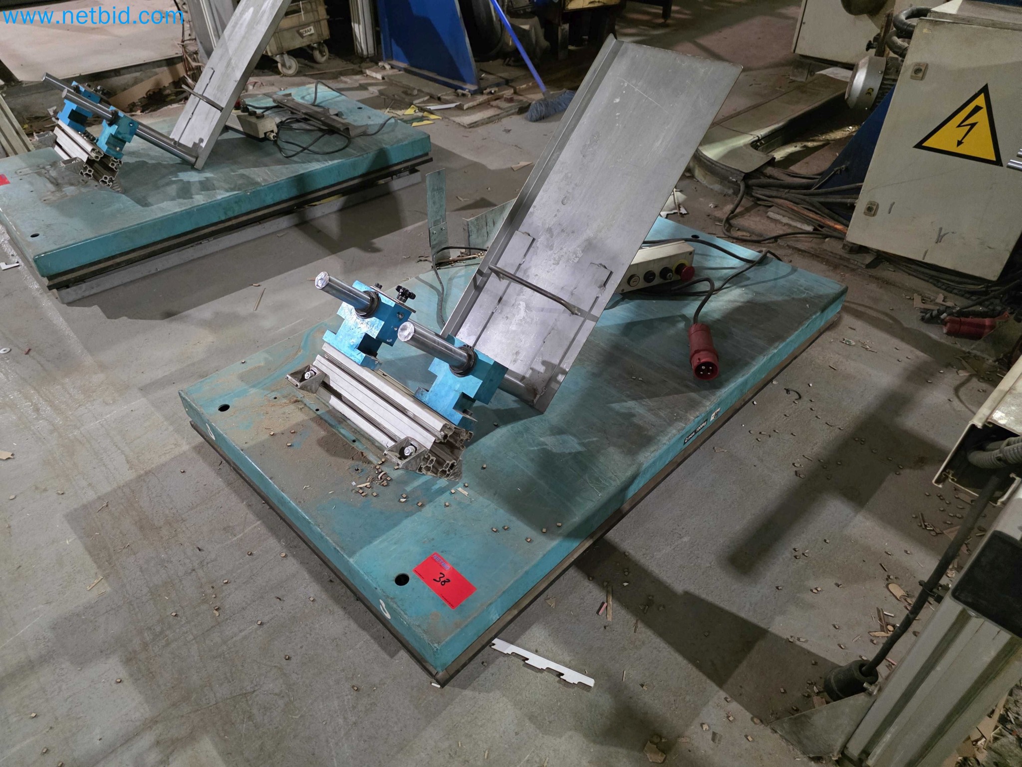 Liquidação de empresas - Máquinas de embalagem usadas para embalagem de frutas e legumes (linha de produção de MDF)-1