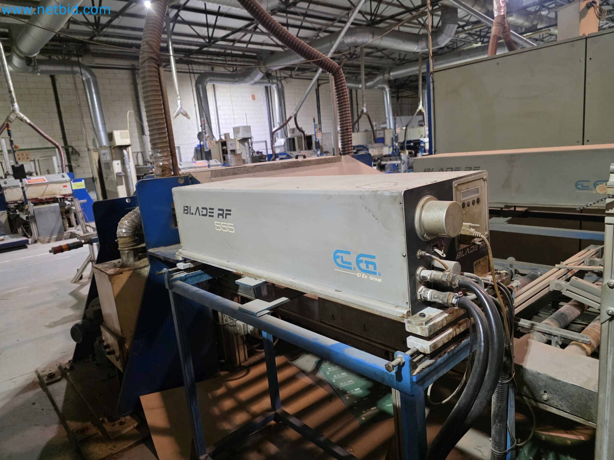 Liquidação de empresas - Máquinas de embalagem usadas para embalagem de frutas e legumes (linha de produção de MDF)-16