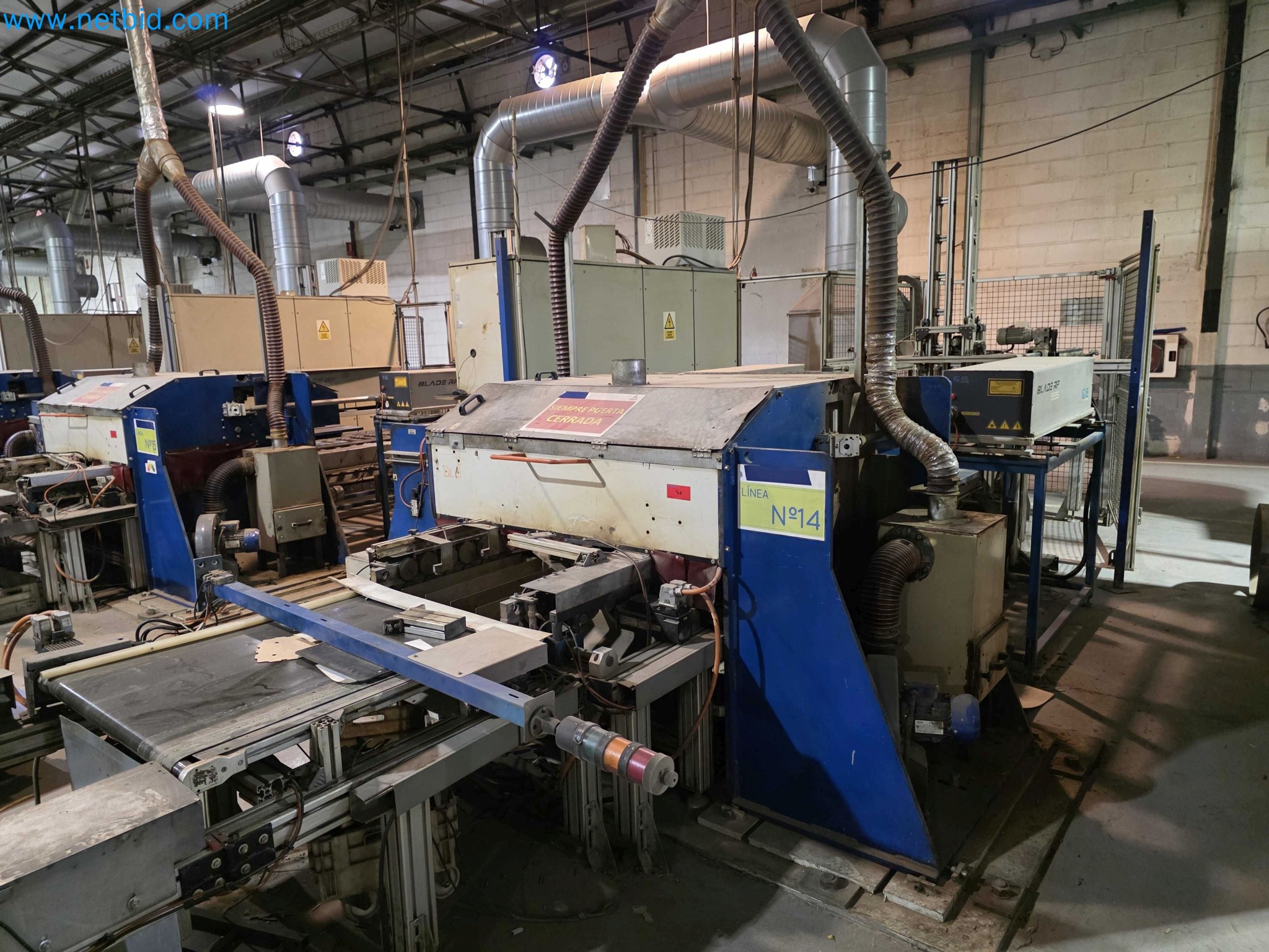 Liquidação de empresas - Máquinas de embalagem usadas para embalagem de frutas e legumes (linha de produção de MDF)-1