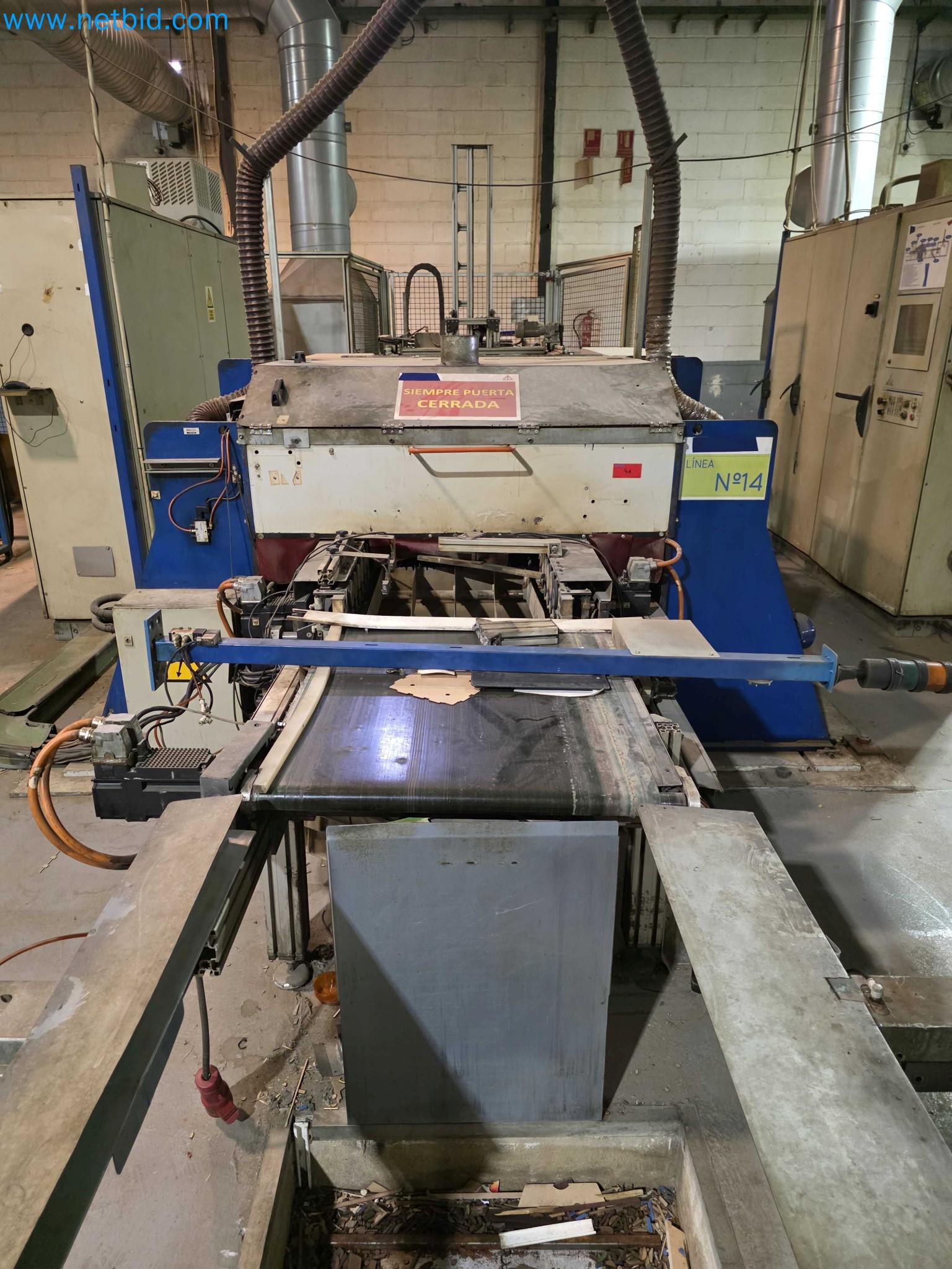 Liquidação de empresas - Máquinas de embalagem usadas para embalagem de frutas e legumes (linha de produção de MDF)-2