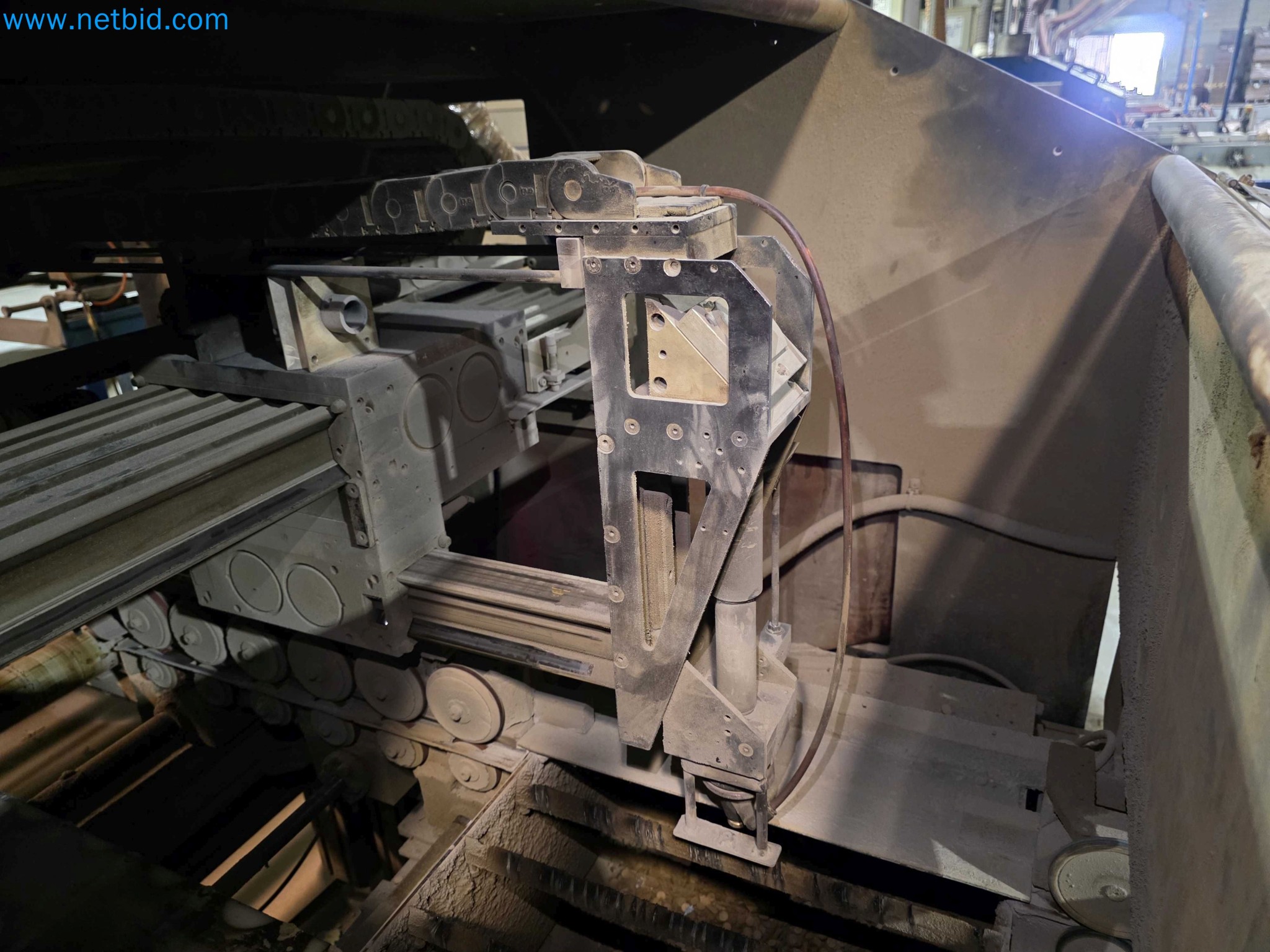 Liquidação de empresas - Máquinas de embalagem usadas para embalagem de frutas e legumes (linha de produção de MDF)-6