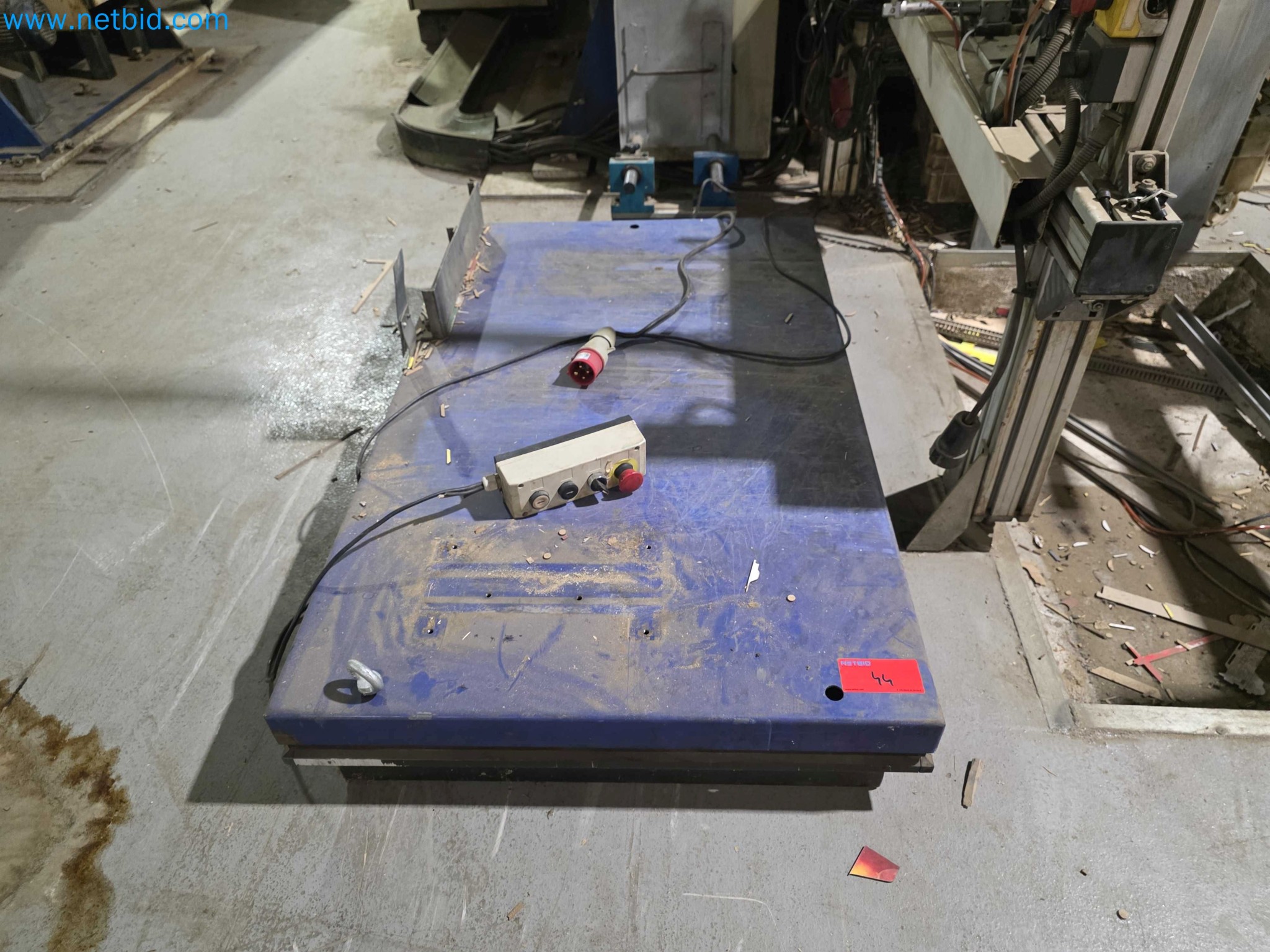 Liquidação de empresas - Máquinas de embalagem usadas para embalagem de frutas e legumes (linha de produção de MDF)-2