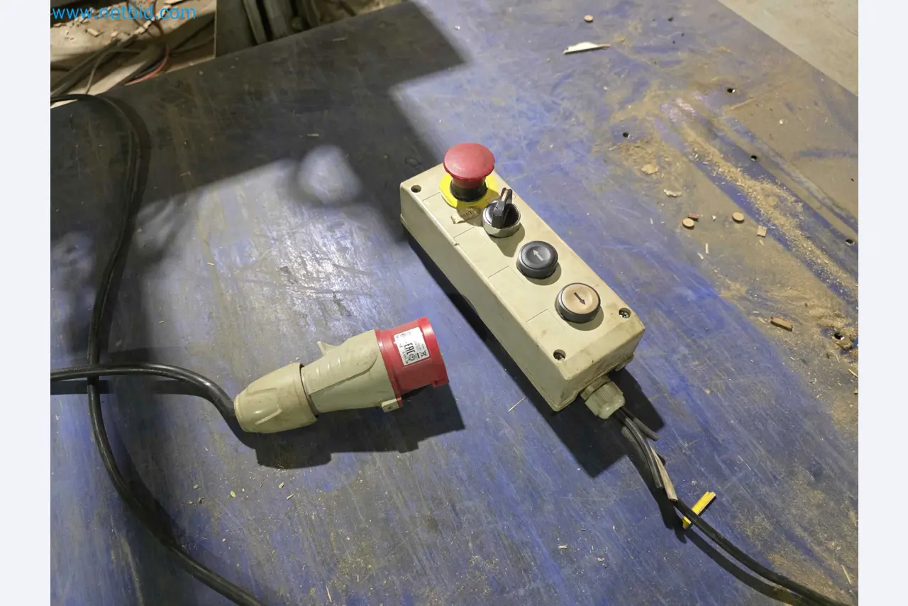 Liquidação de empresas - Máquinas de embalagem usadas para embalagem de frutas e legumes (linha de produção de MDF)-5