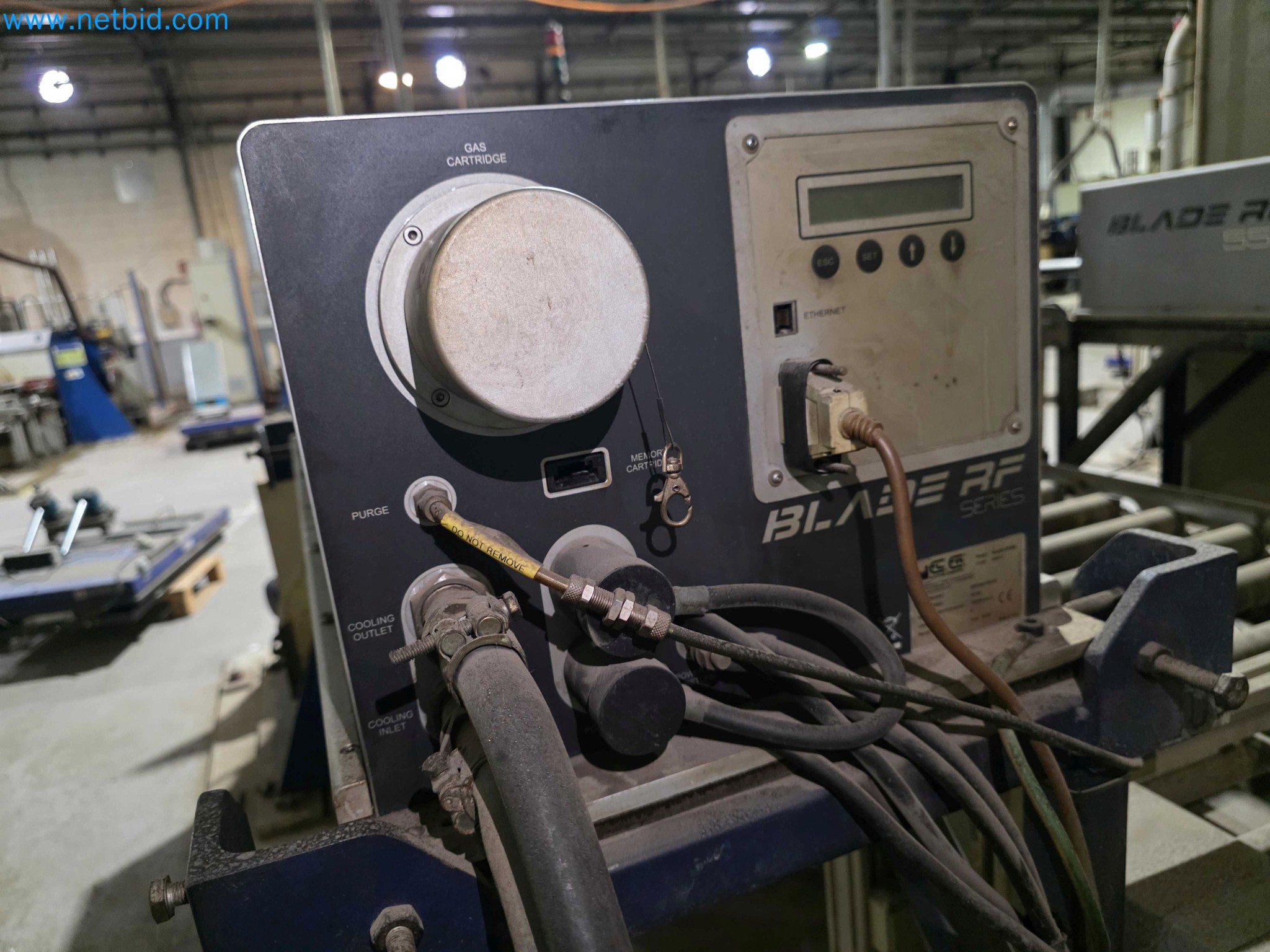 Liquidação de empresas - Máquinas de embalagem usadas para embalagem de frutas e legumes (linha de produção de MDF)-11