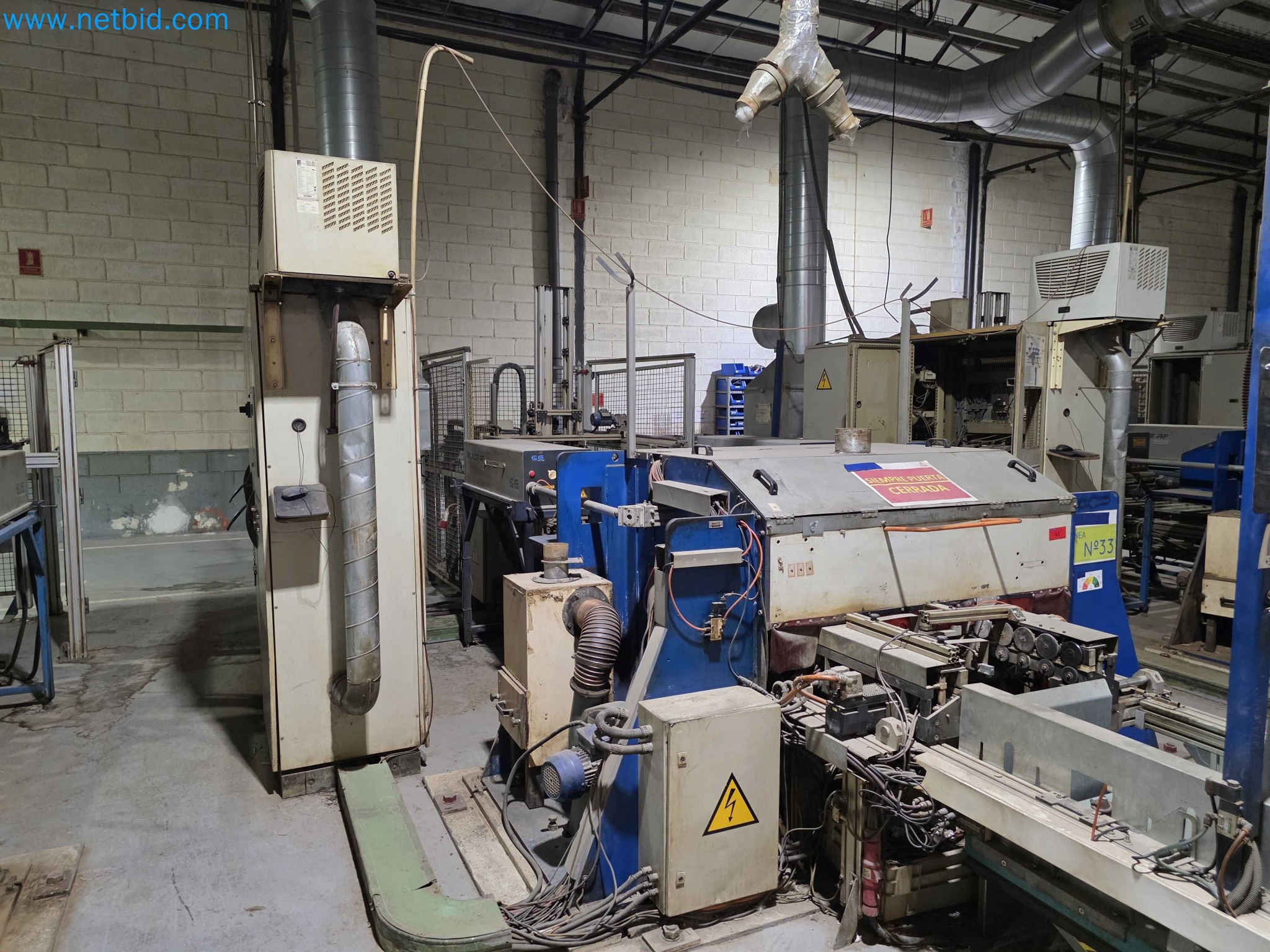 Liquidação de empresas - Máquinas de embalagem usadas para embalagem de frutas e legumes (linha de produção de MDF)-1