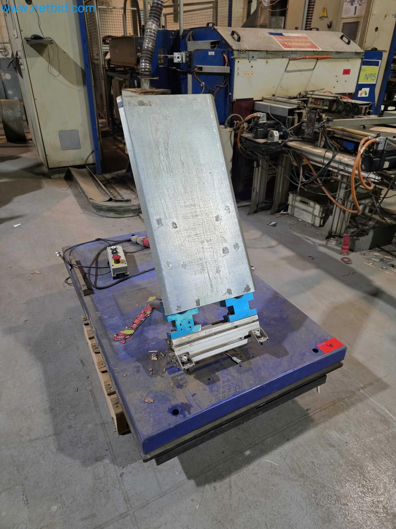 Liquidação de empresas - Máquinas de embalagem usadas para embalagem de frutas e legumes (linha de produção de MDF)-1