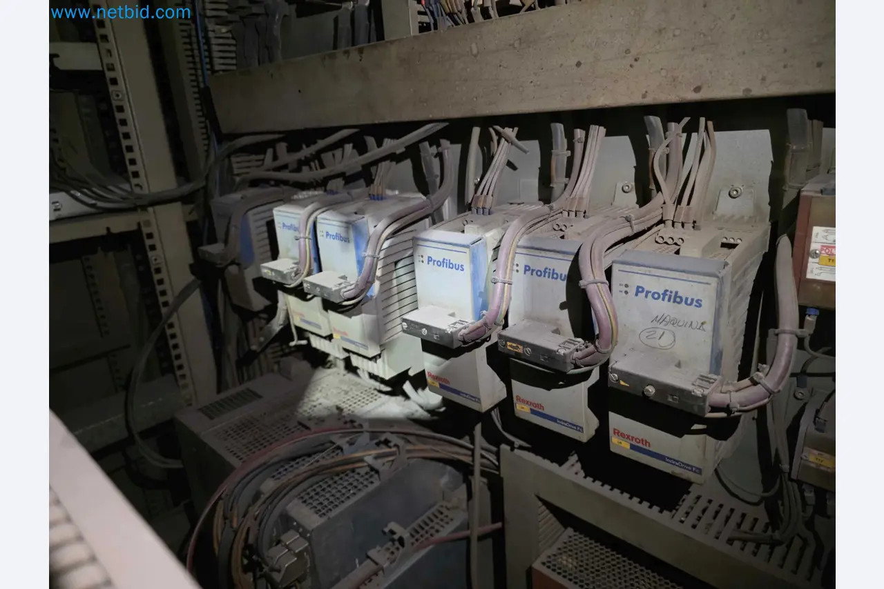 Liquidação de empresas - Máquinas de embalagem usadas para embalagem de frutas e legumes (linha de produção de MDF)-24