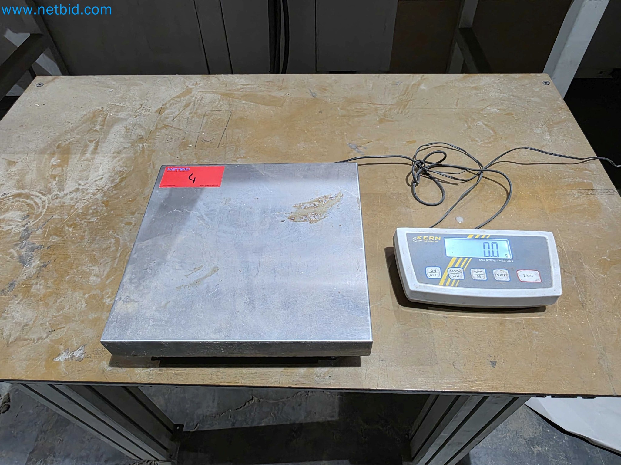 Likvidace podniku - Použité balicí stroje na balení ovoce a zeleniny (výrobní linka MDF)-1