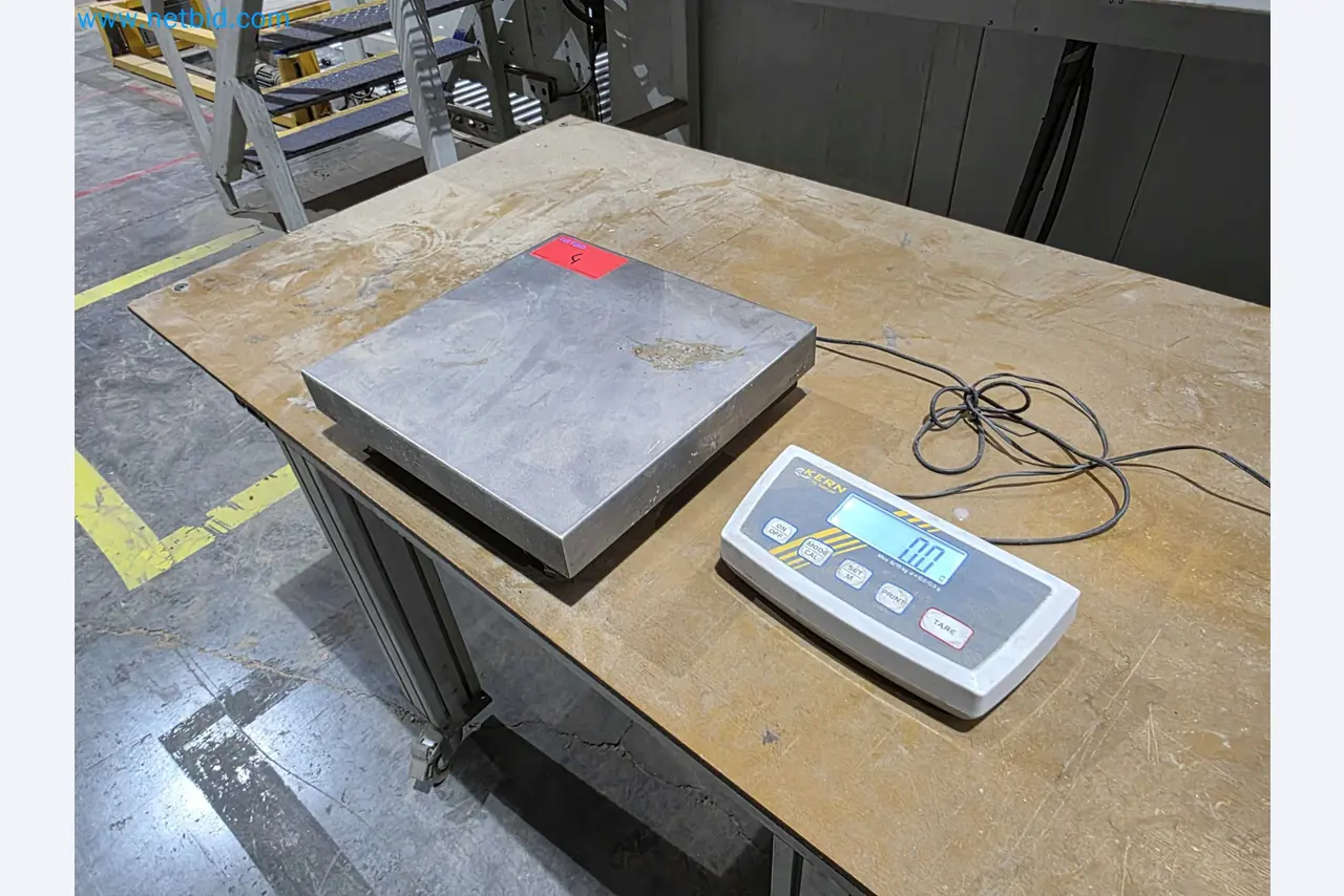 Likvidace podniku - Použité balicí stroje na balení ovoce a zeleniny (výrobní linka MDF)-2