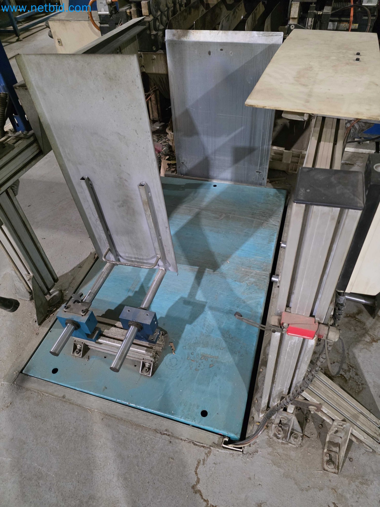 Liquidação de empresas - Máquinas de embalagem usadas para embalagem de frutas e legumes (linha de produção de MDF)-4