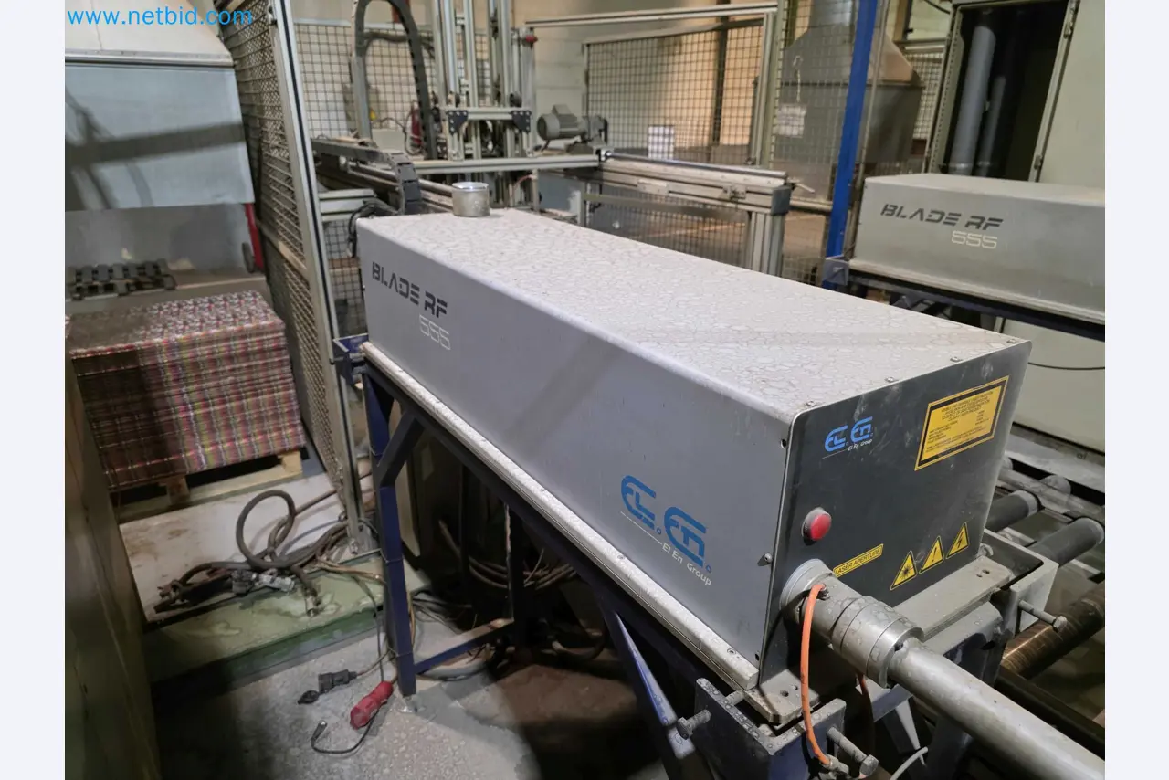 Liquidação de empresas - Máquinas de embalagem usadas para embalagem de frutas e legumes (linha de produção de MDF)-12