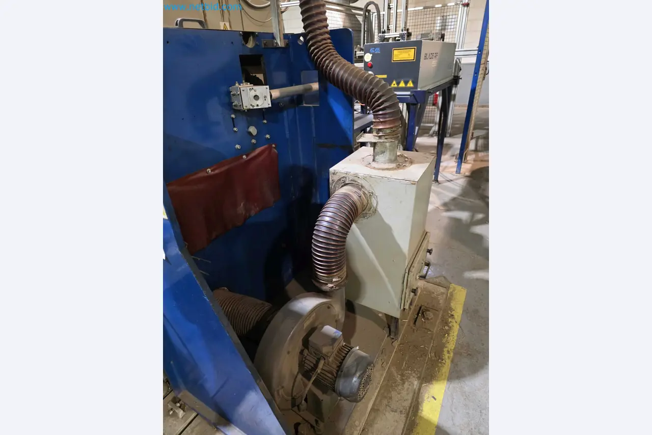 Liquidação de empresas - Máquinas de embalagem usadas para embalagem de frutas e legumes (linha de produção de MDF)-5