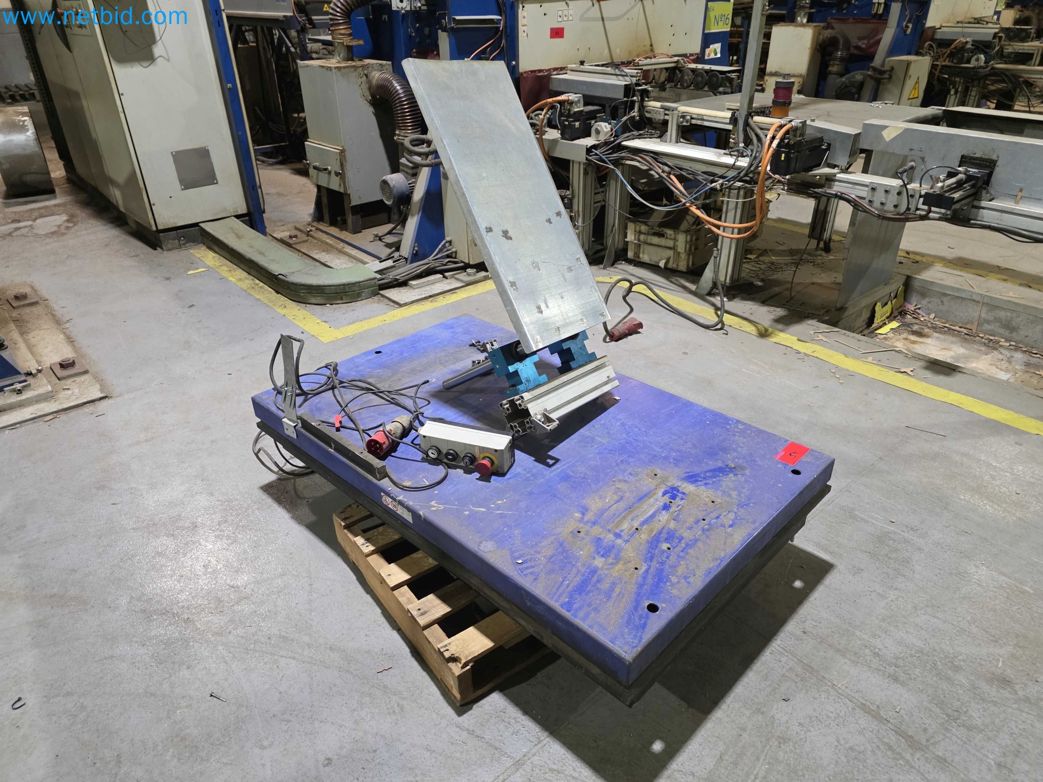 Liquidação de empresas - Máquinas de embalagem usadas para embalagem de frutas e legumes (linha de produção de MDF)-2