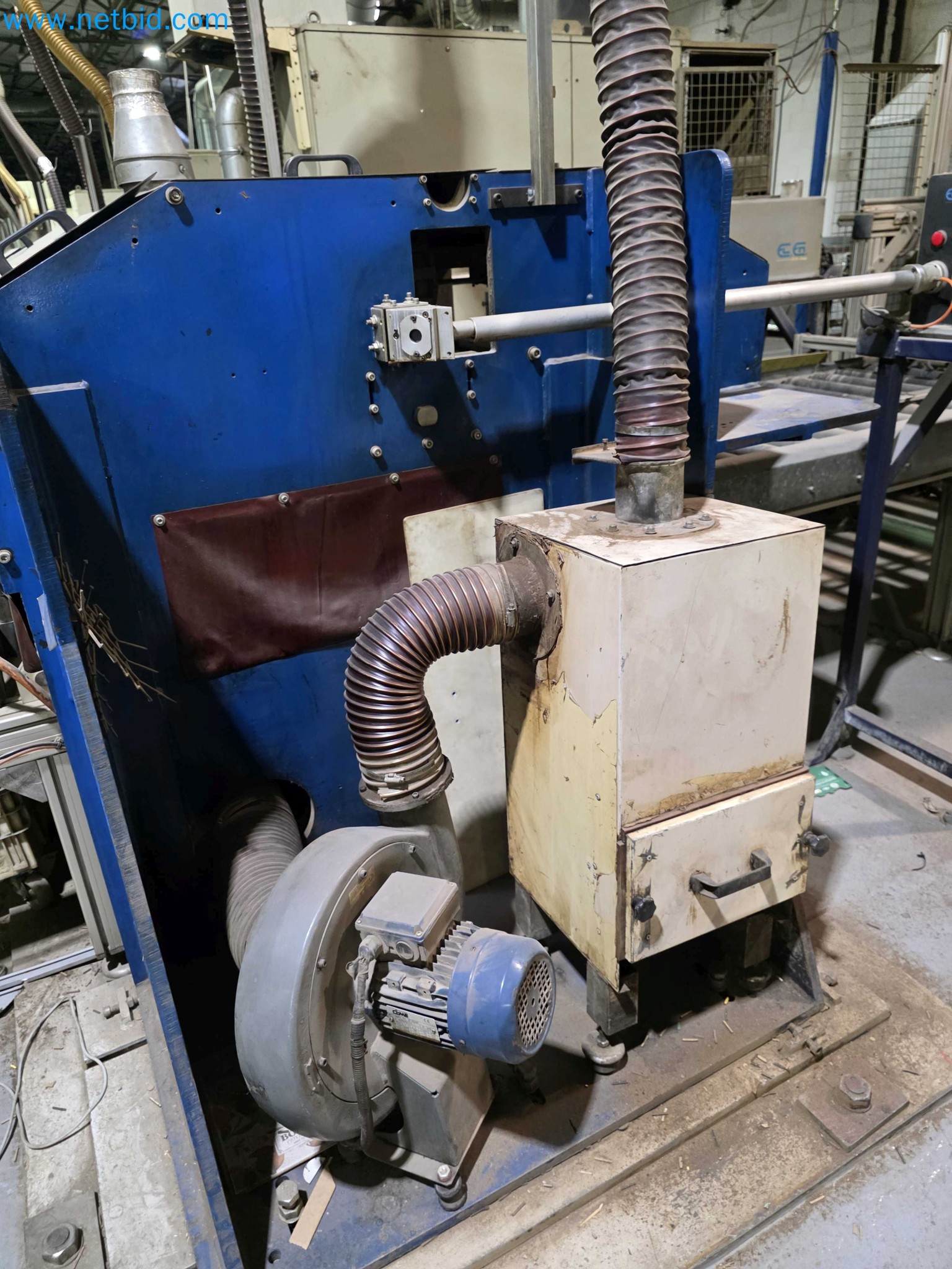 Liquidação de empresas - Máquinas de embalagem usadas para embalagem de frutas e legumes (linha de produção de MDF)-8