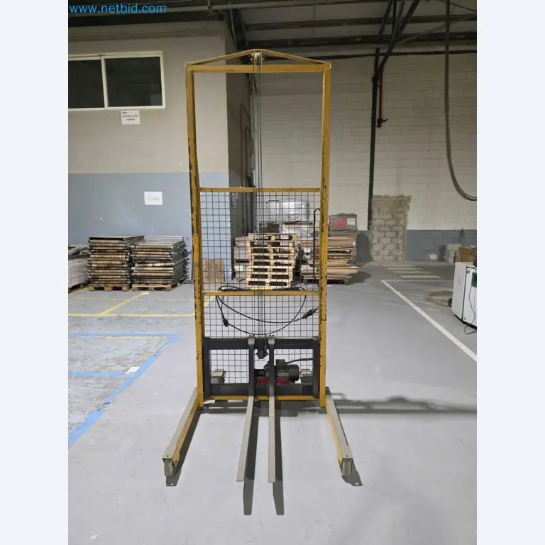 Liquidação de empresas - Máquinas de embalagem usadas para embalagem de frutas e legumes (linha de produção de MDF)-2