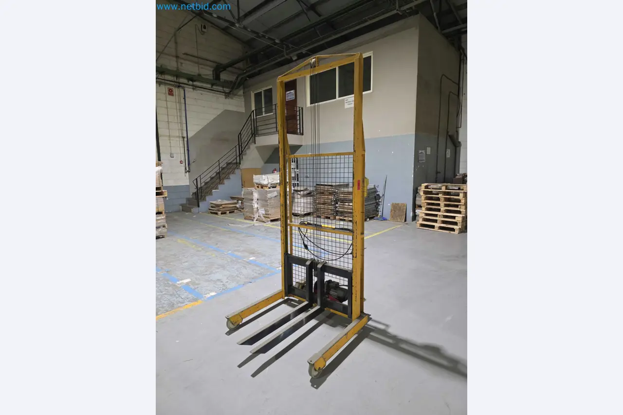 Liquidação de empresas - Máquinas de embalagem usadas para embalagem de frutas e legumes (linha de produção de MDF)-3