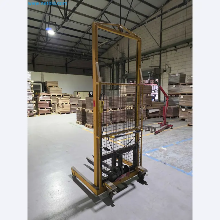 Liquidação de empresas - Máquinas de embalagem usadas para embalagem de frutas e legumes (linha de produção de MDF)-4