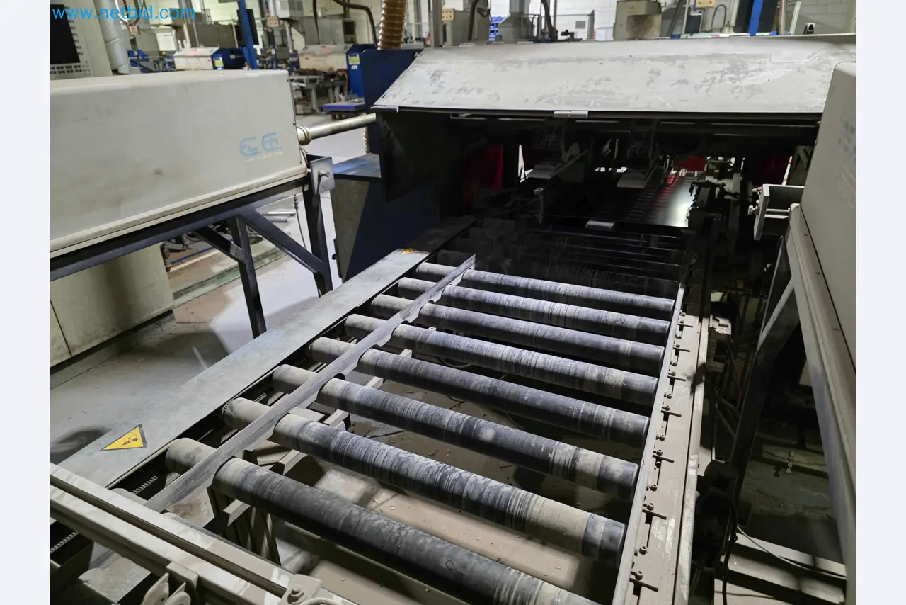 Liquidação de empresas - Máquinas de embalagem usadas para embalagem de frutas e legumes (linha de produção de MDF)-18