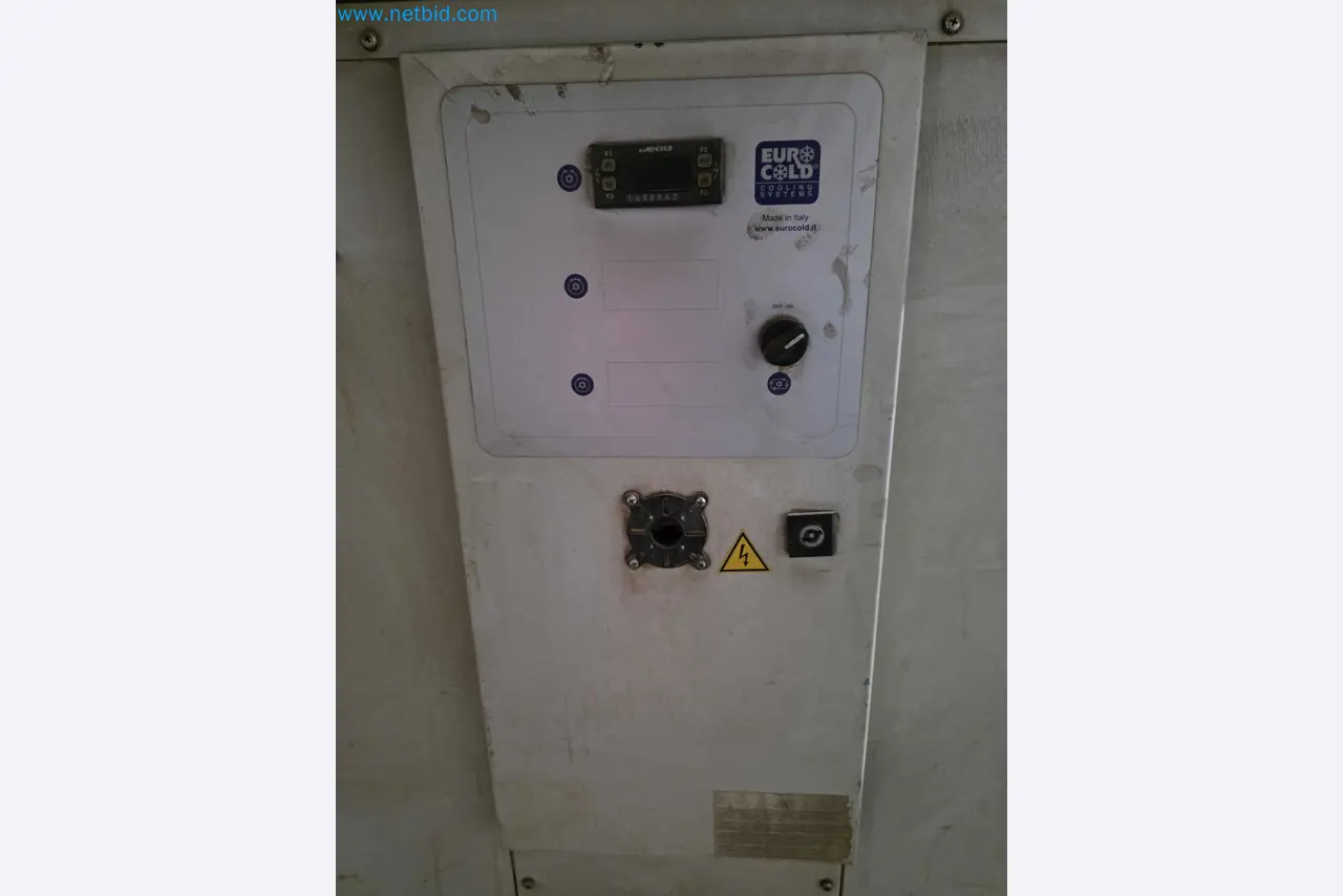 Liquidação de empresas - Máquinas de embalagem usadas para embalagem de frutas e legumes (linha de produção de MDF)-25