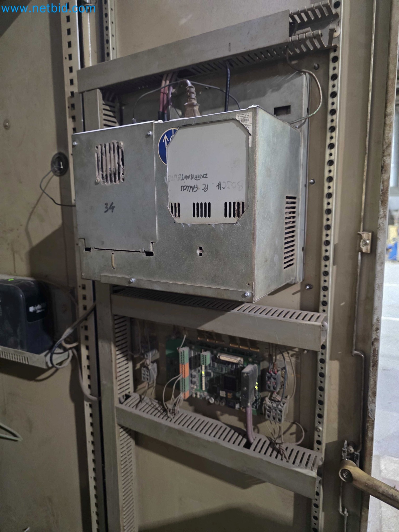 Liquidação de empresas - Máquinas de embalagem usadas para embalagem de frutas e legumes (linha de produção de MDF)-30