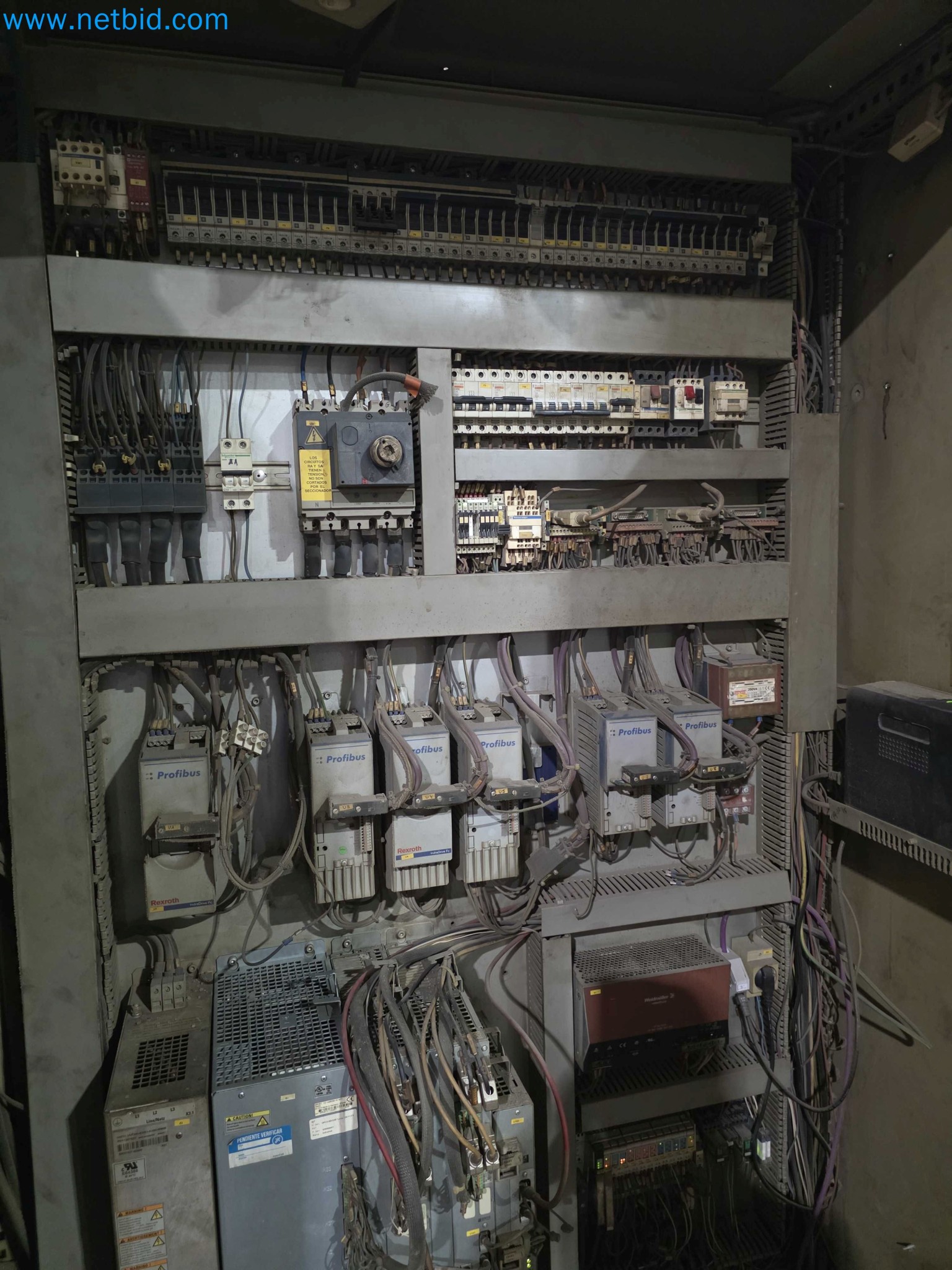 Liquidação de empresas - Máquinas de embalagem usadas para embalagem de frutas e legumes (linha de produção de MDF)-31