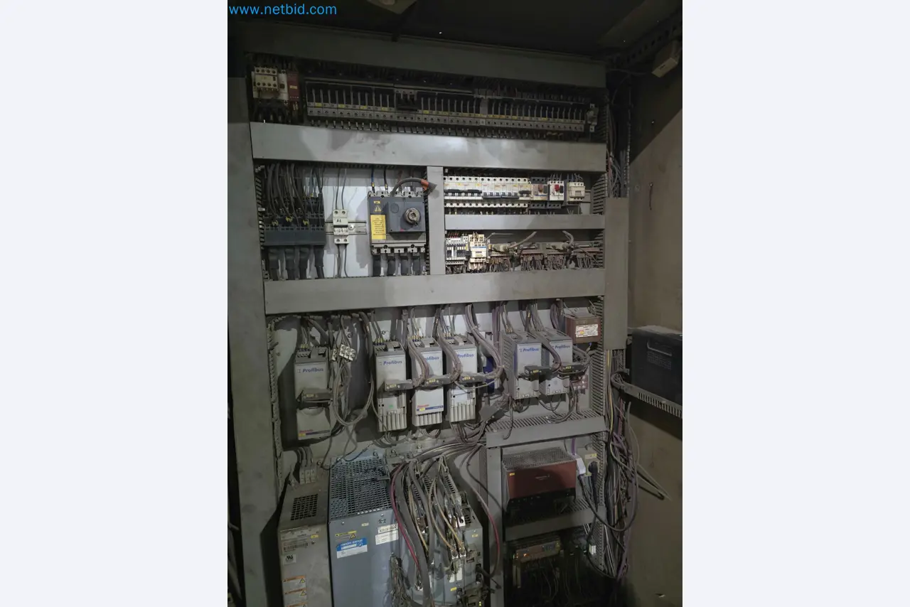 Liquidação de empresas - Máquinas de embalagem usadas para embalagem de frutas e legumes (linha de produção de MDF)-31