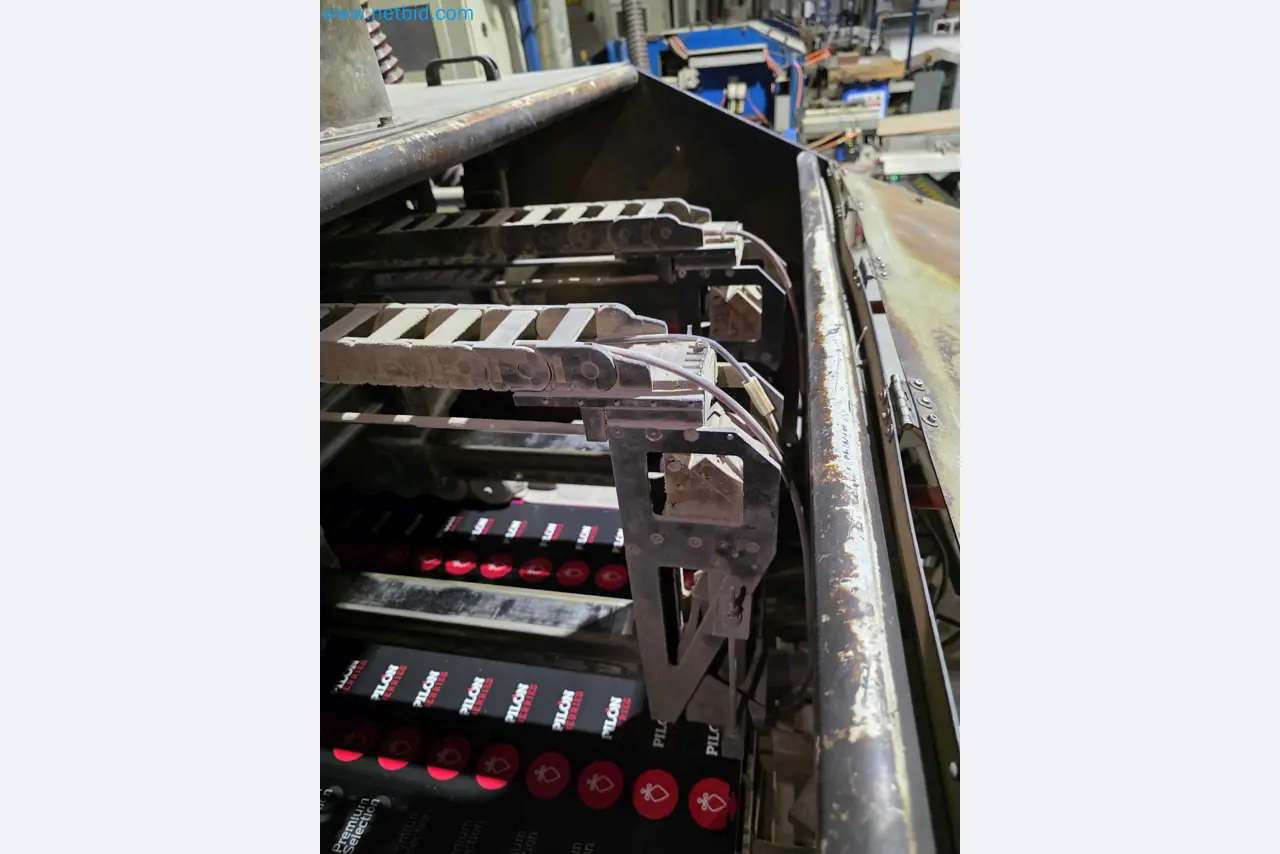 Liquidação de empresas - Máquinas de embalagem usadas para embalagem de frutas e legumes (linha de produção de MDF)-14