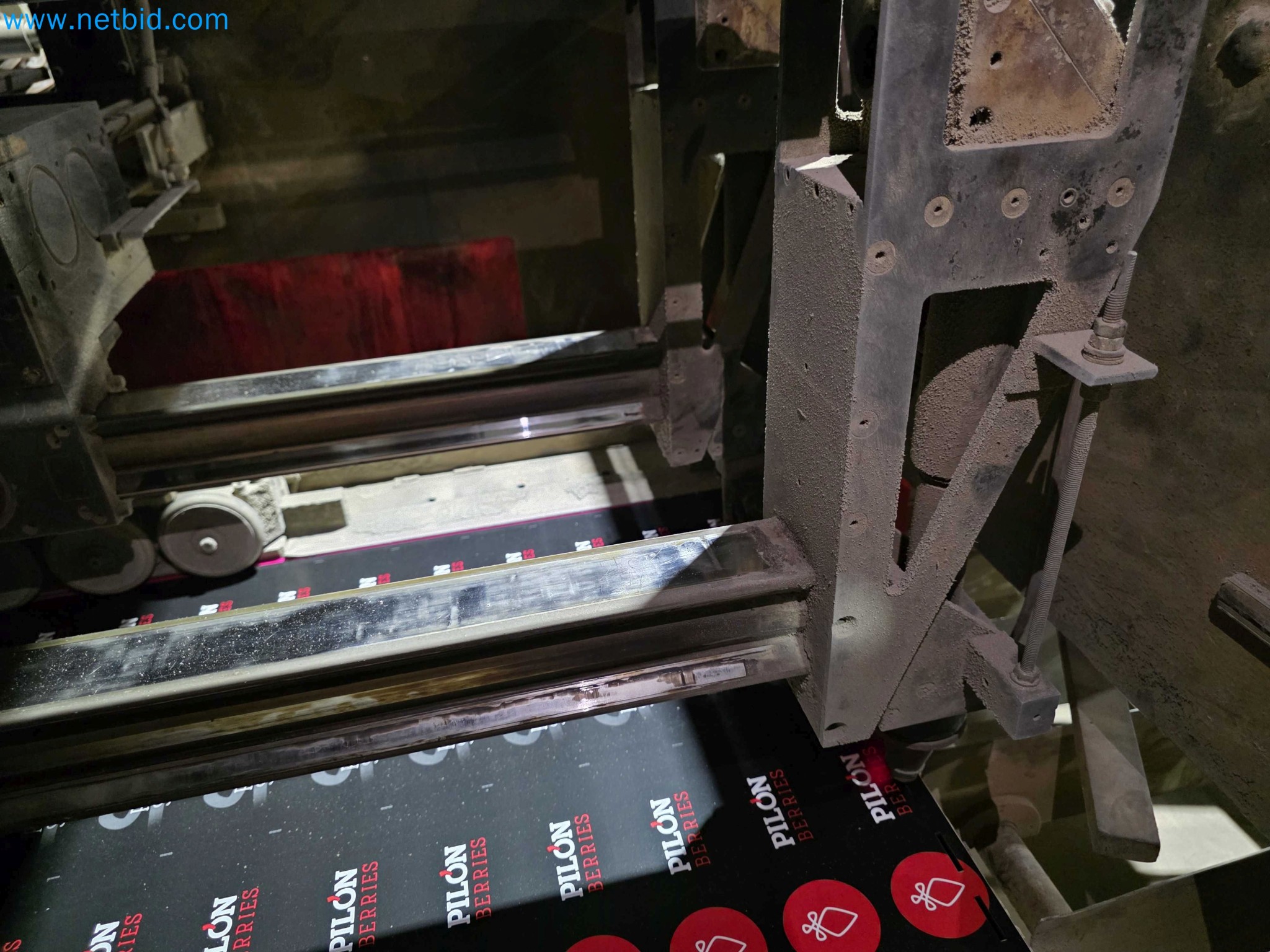 Liquidação de empresas - Máquinas de embalagem usadas para embalagem de frutas e legumes (linha de produção de MDF)-15